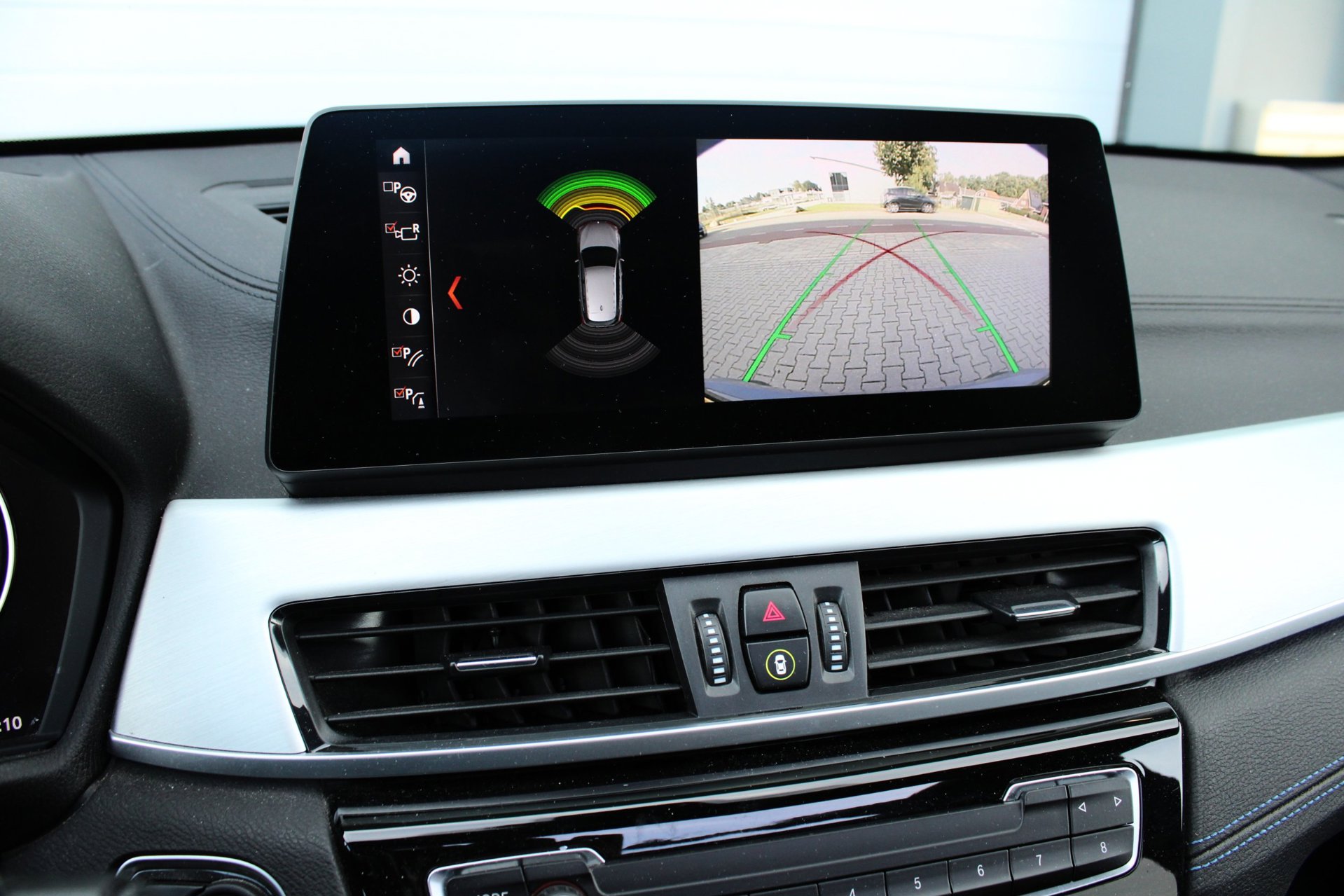 Foto van BMW X1 Sdrive20i