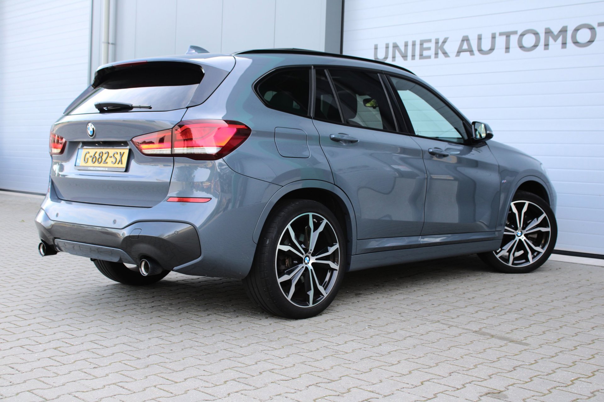Foto van BMW X1 Sdrive20i