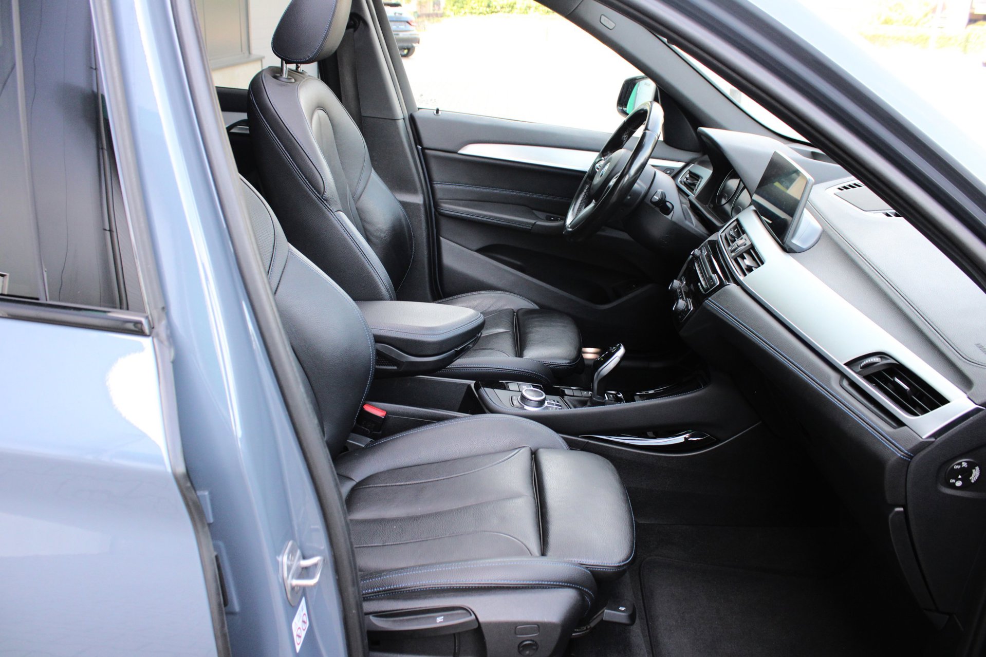 Foto van BMW X1 Sdrive20i