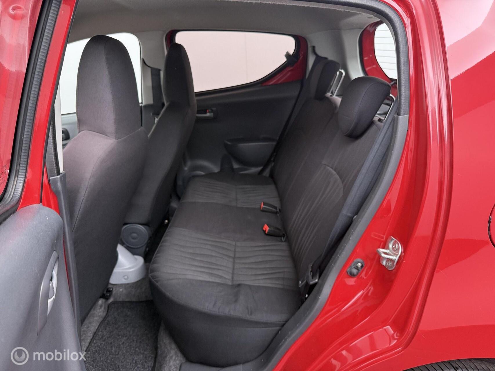 Foto van Nissan Nissan Pixo