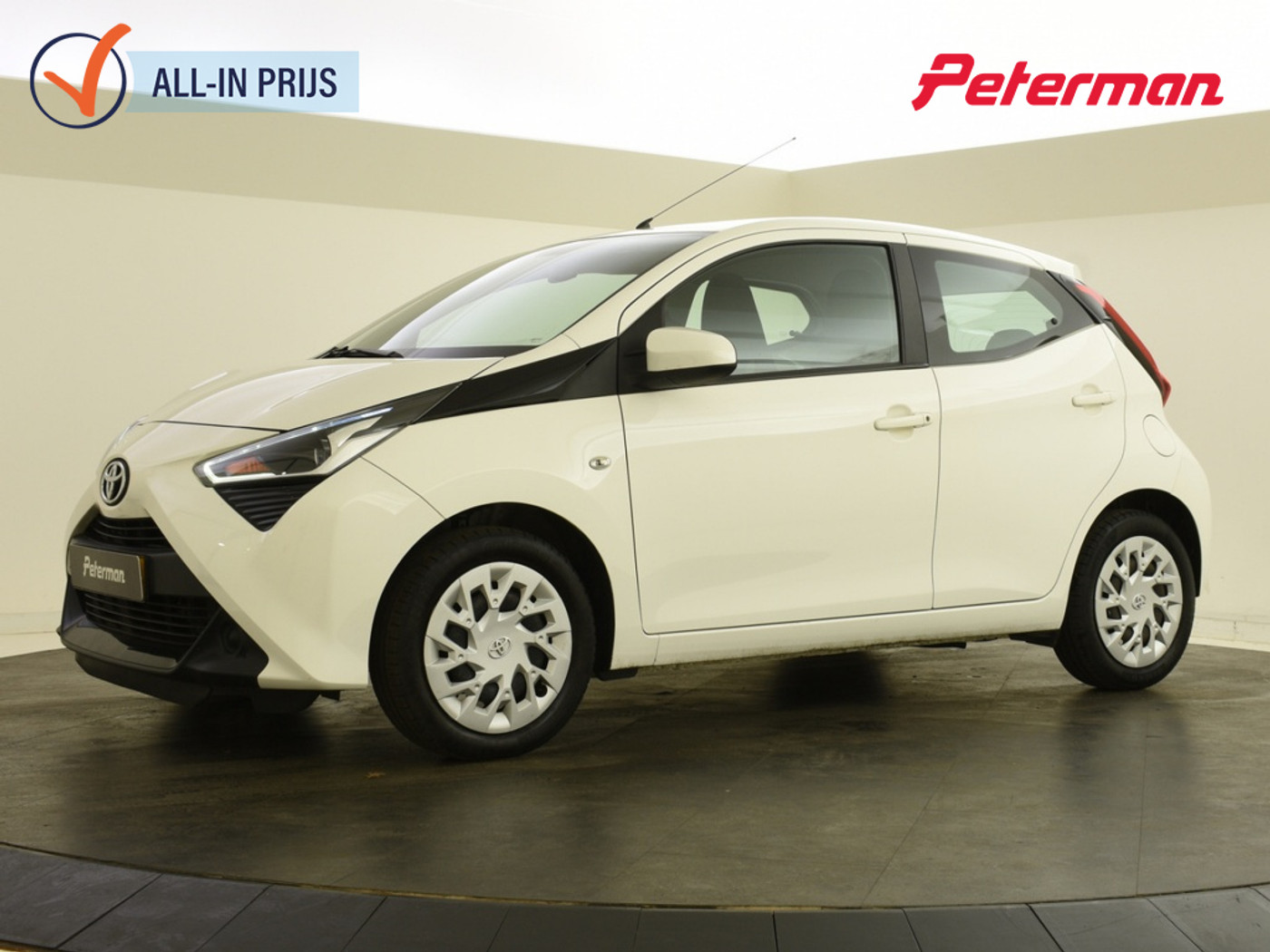 Toyota Toyota Aygo 1.0 VVT-i x-play | Carplay | Camera | Airco 2020 - voorkant