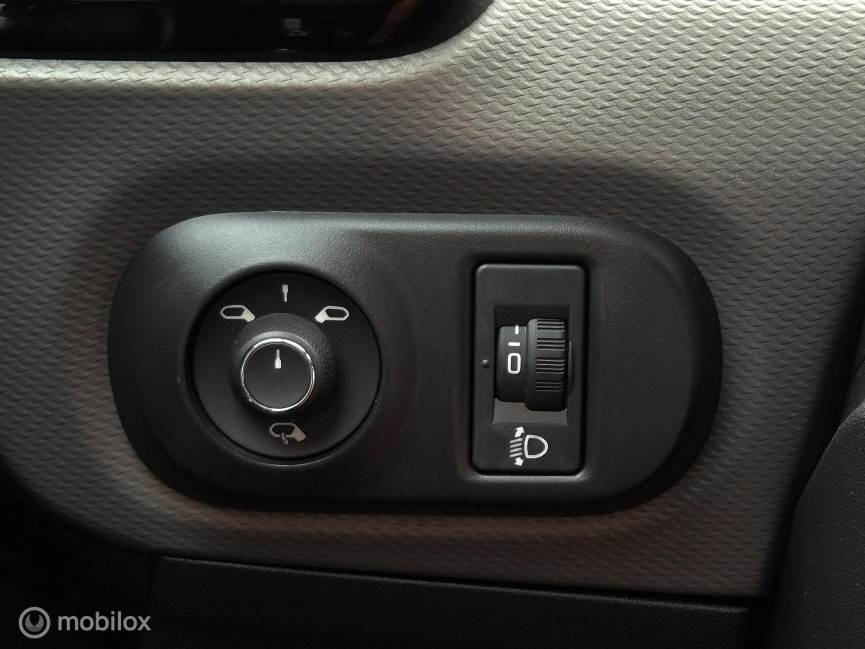 Foto van Citroen C4 Cactus