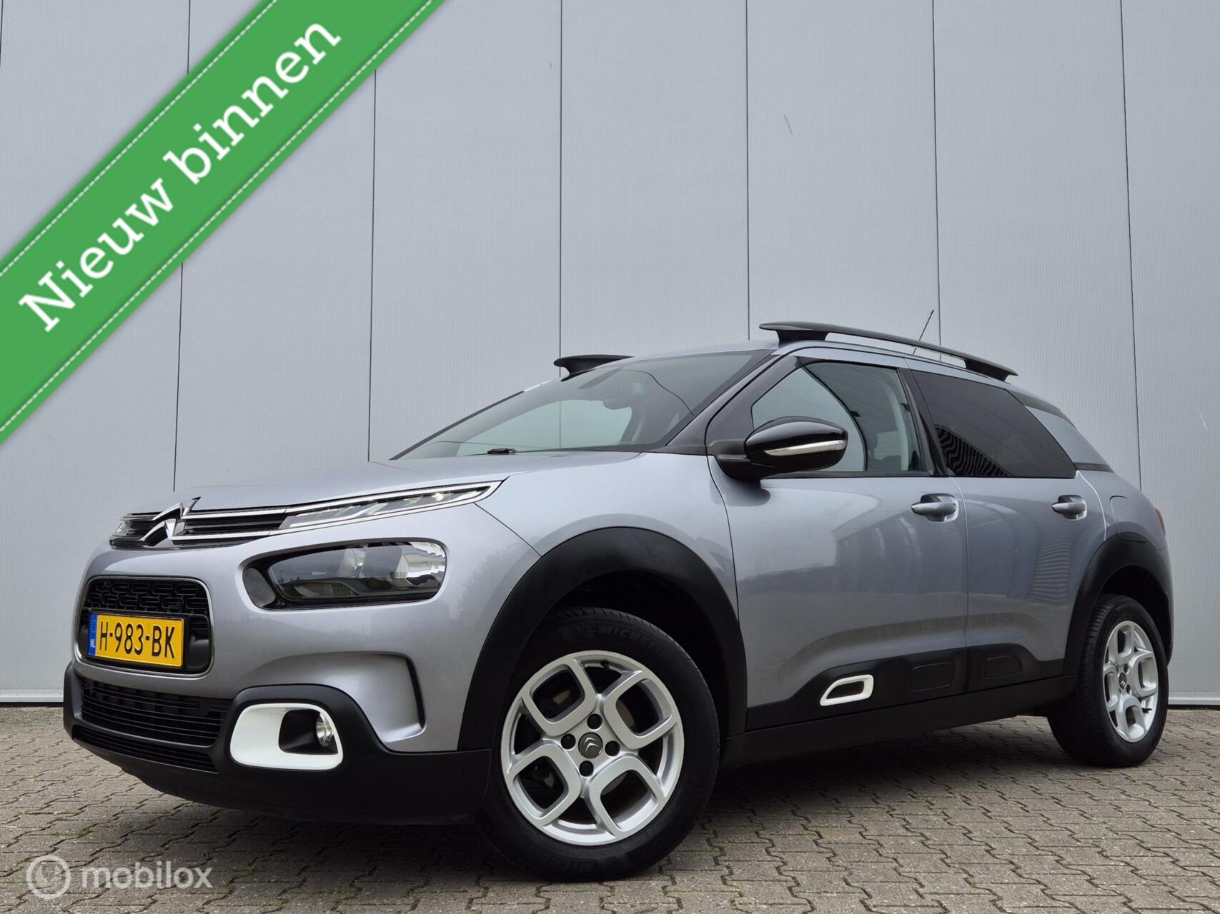 Citroen C4 Cactus 1.2 PURETECH SHINE/STOELVERWARMING/CAMERA/KEYLESS 2019 - voorkant