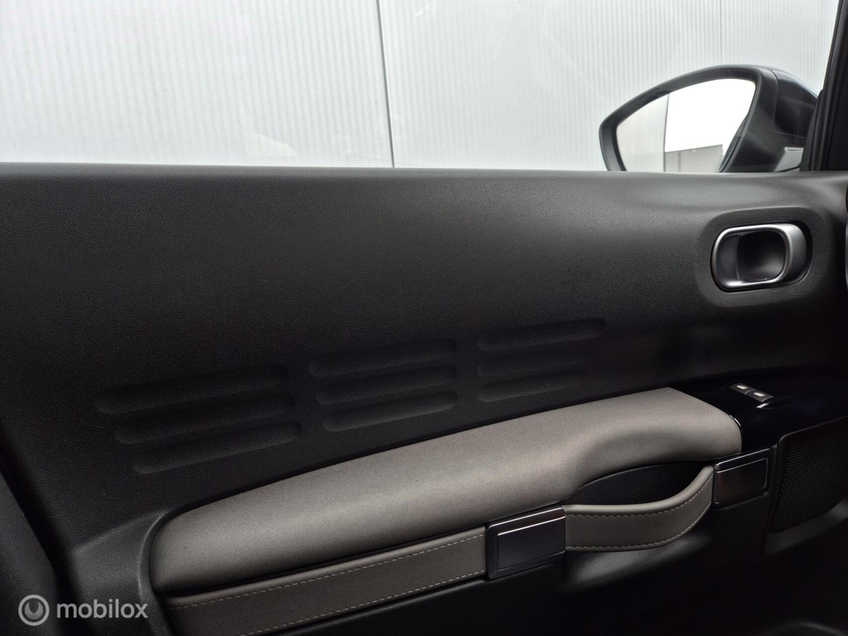Foto van Citroen C4 Cactus