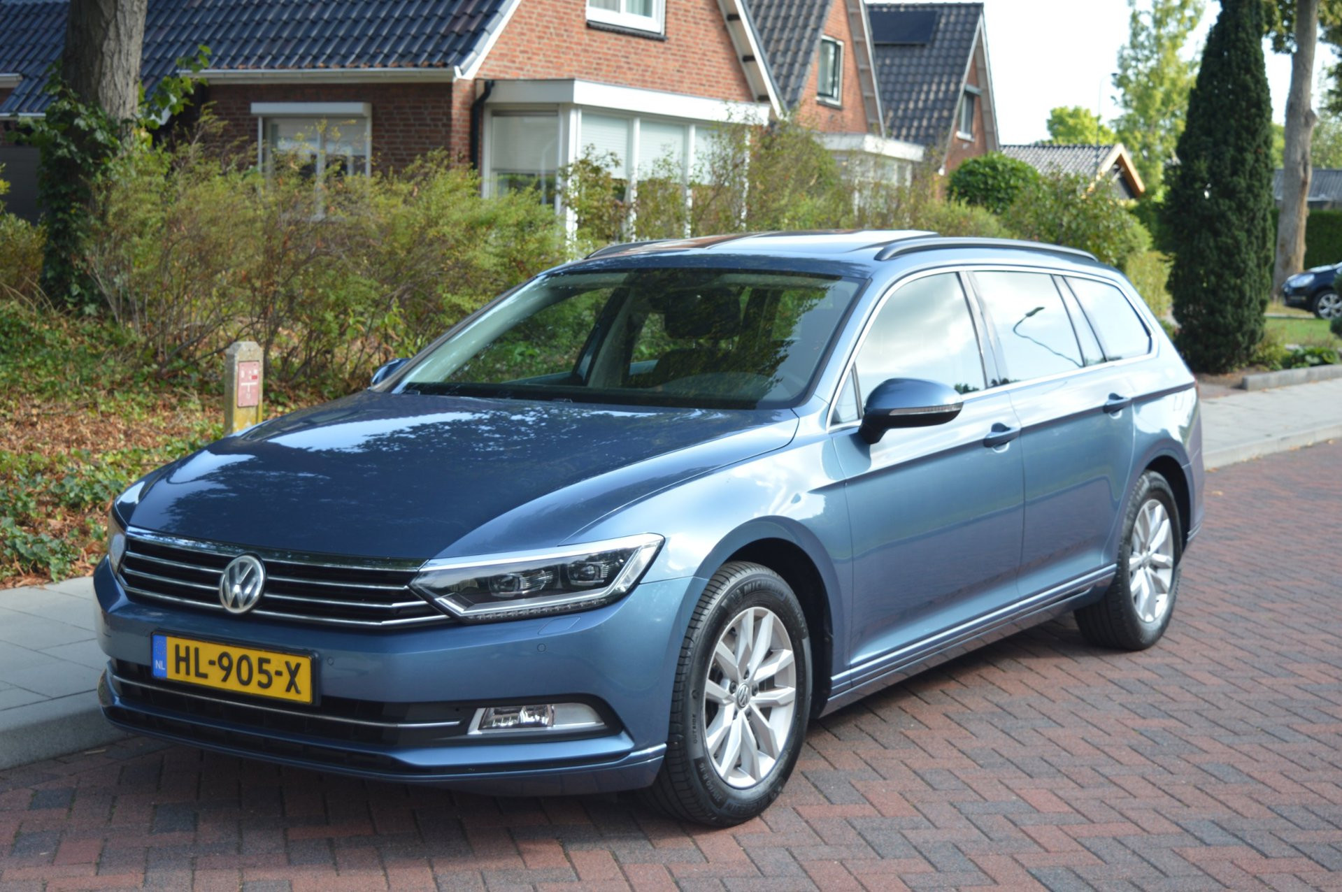 Volkswagen Passat 1.4 TSI ACT Comfort Org NL/NAP/PANO 2015 - voorkant