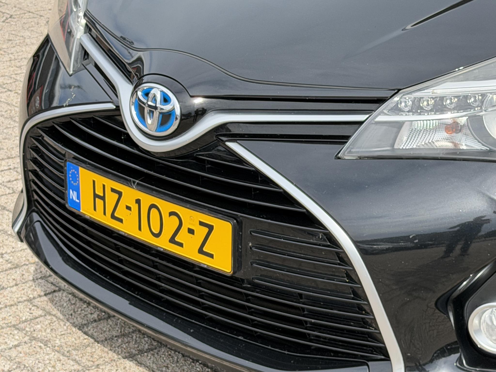 Foto van Toyota Toyota Yaris Hybrid