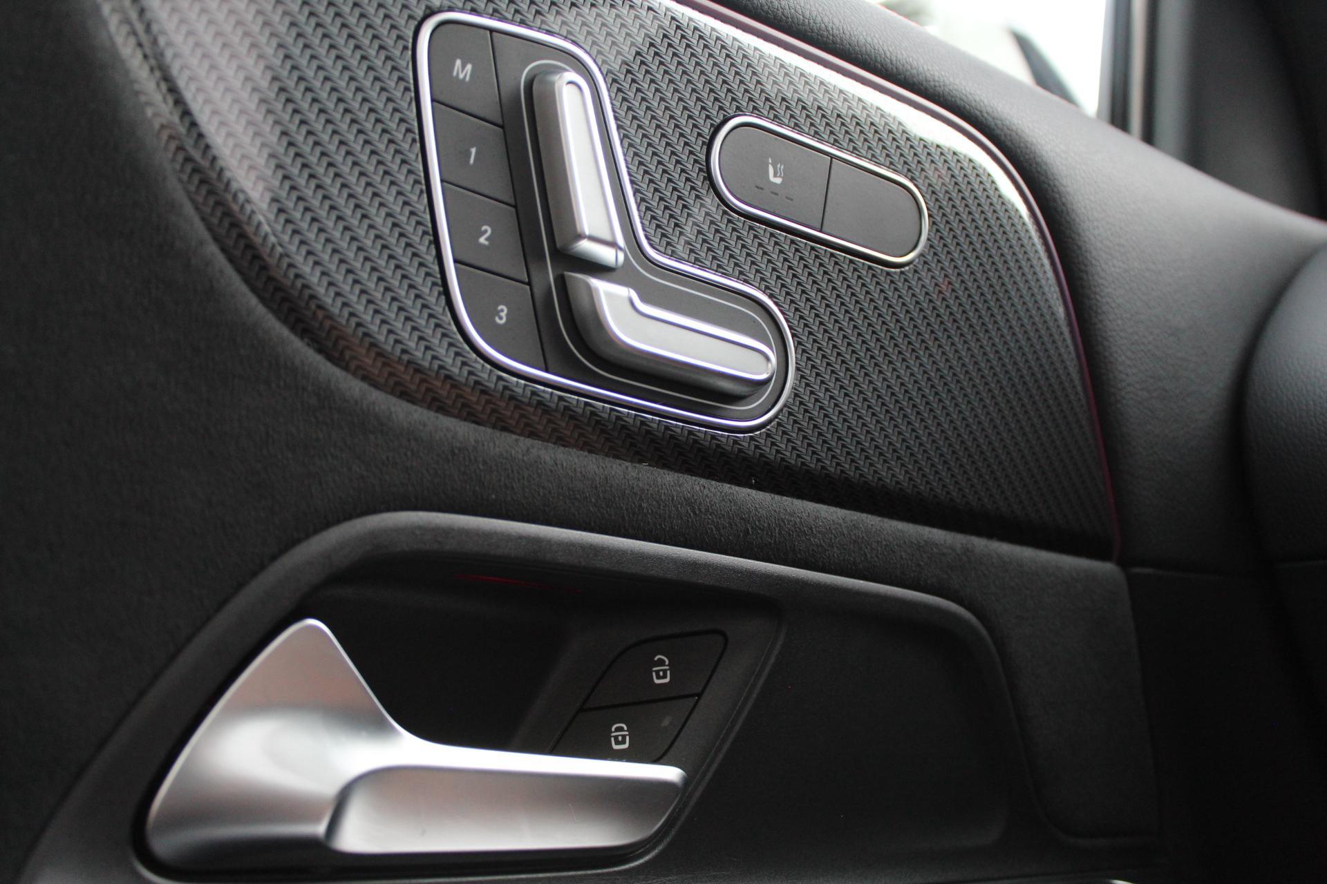 Foto van Mercedes-Benz Gla 200