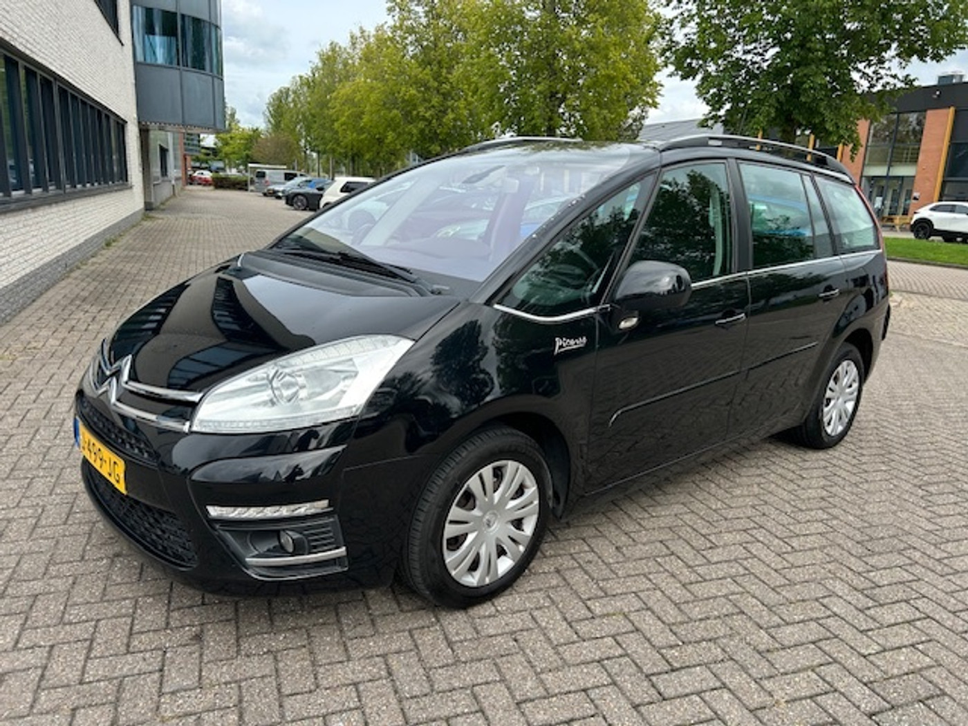 Citroen C4 Picasso 1.6 VTi Tendance 7p 120PK CLIMA CRUISE TRHK 2011 - voorkant