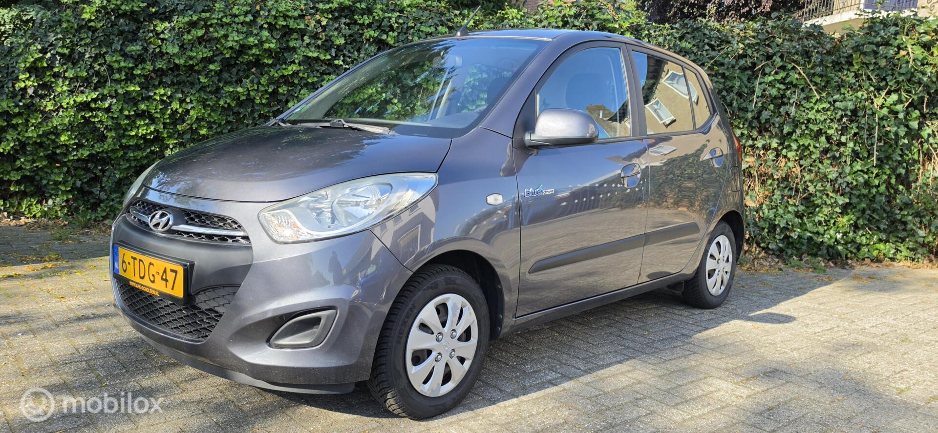 Hyundai I 10 1.0i i-Drive 2014 - voorkant