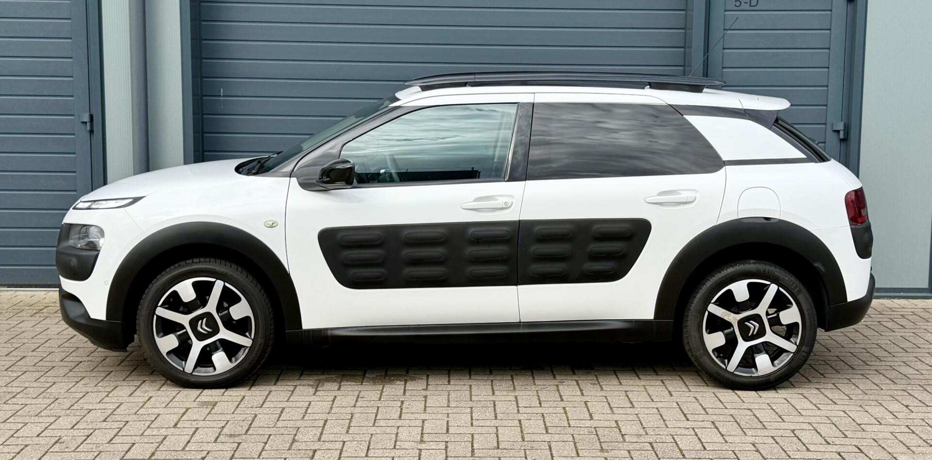 Foto van Citroen C4 Cactus