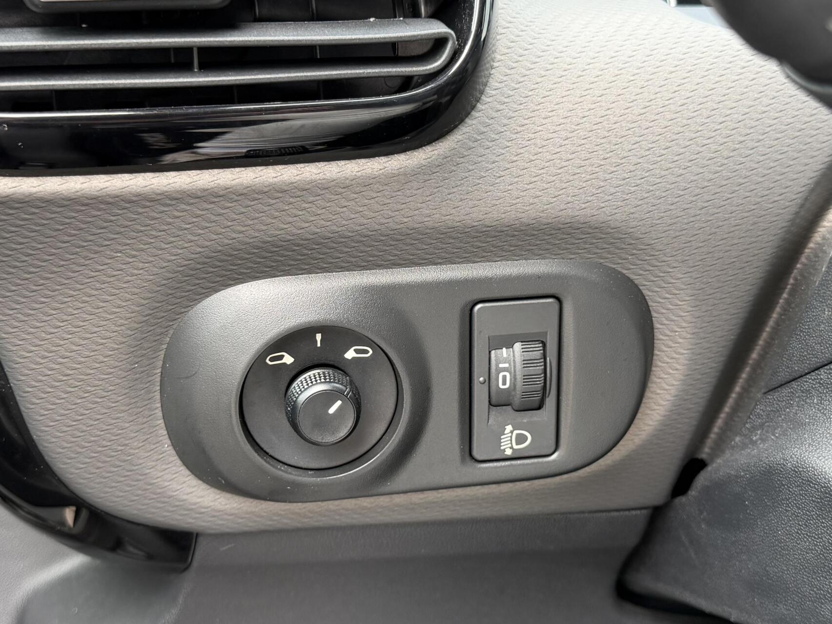 Foto van Citroen C4 Cactus