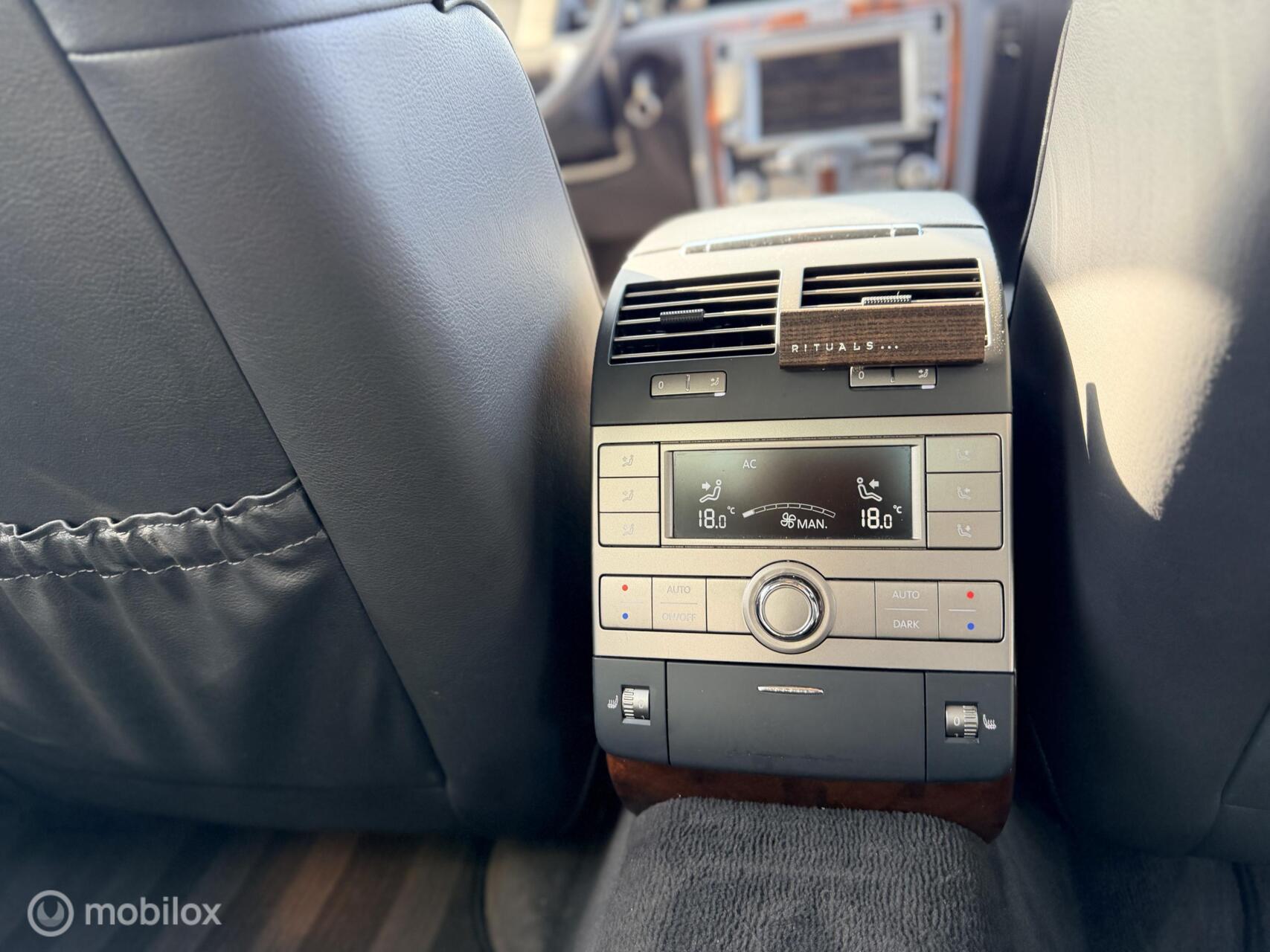 Foto van Volkswagen Phaeton