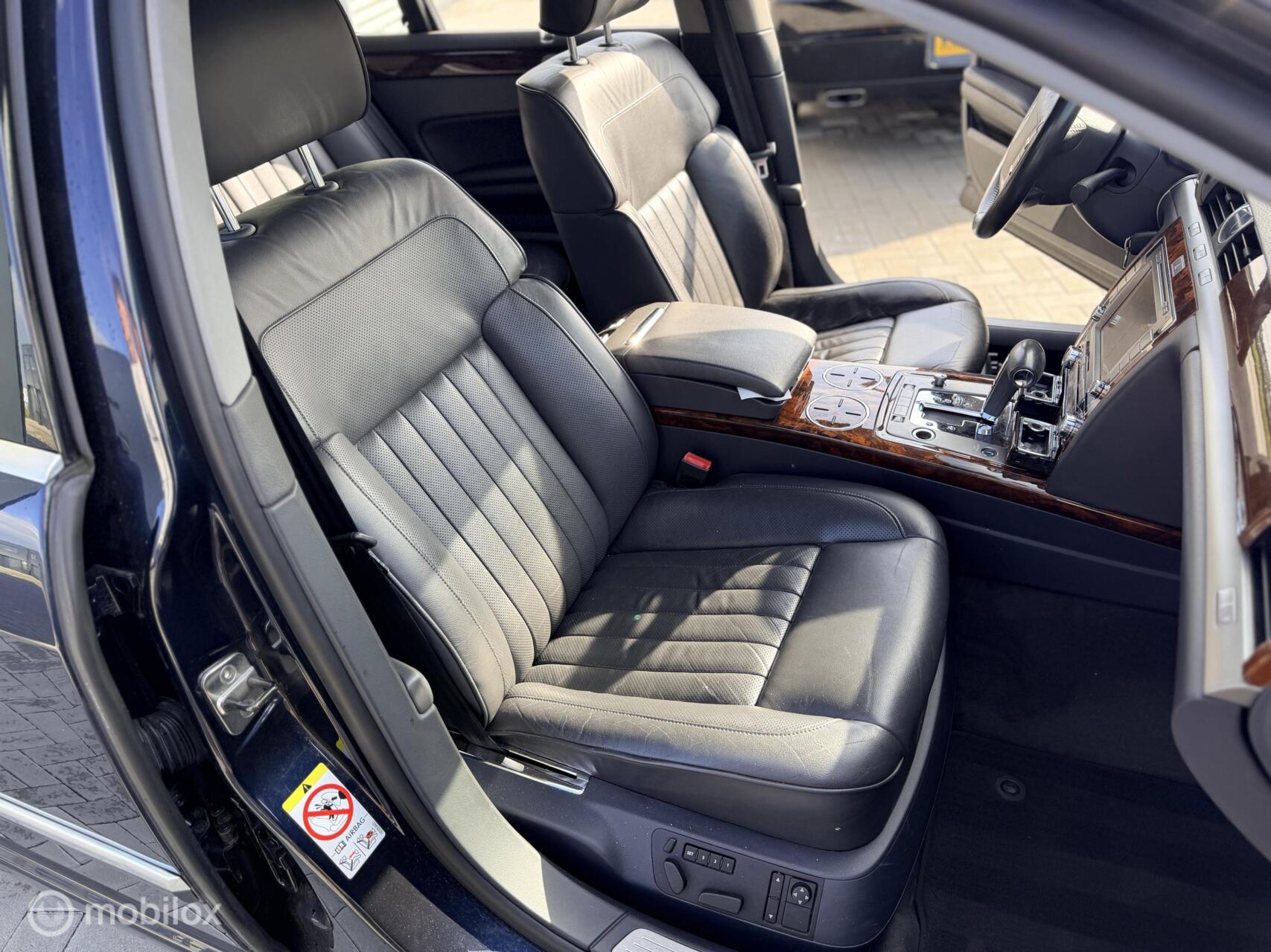 Foto van Volkswagen Phaeton