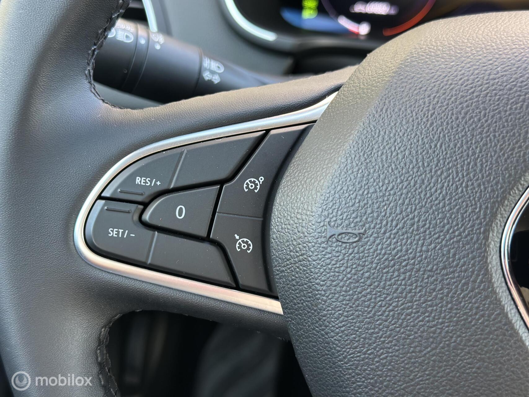 Foto van Renault Megane E-tech Plug-in Hybrid