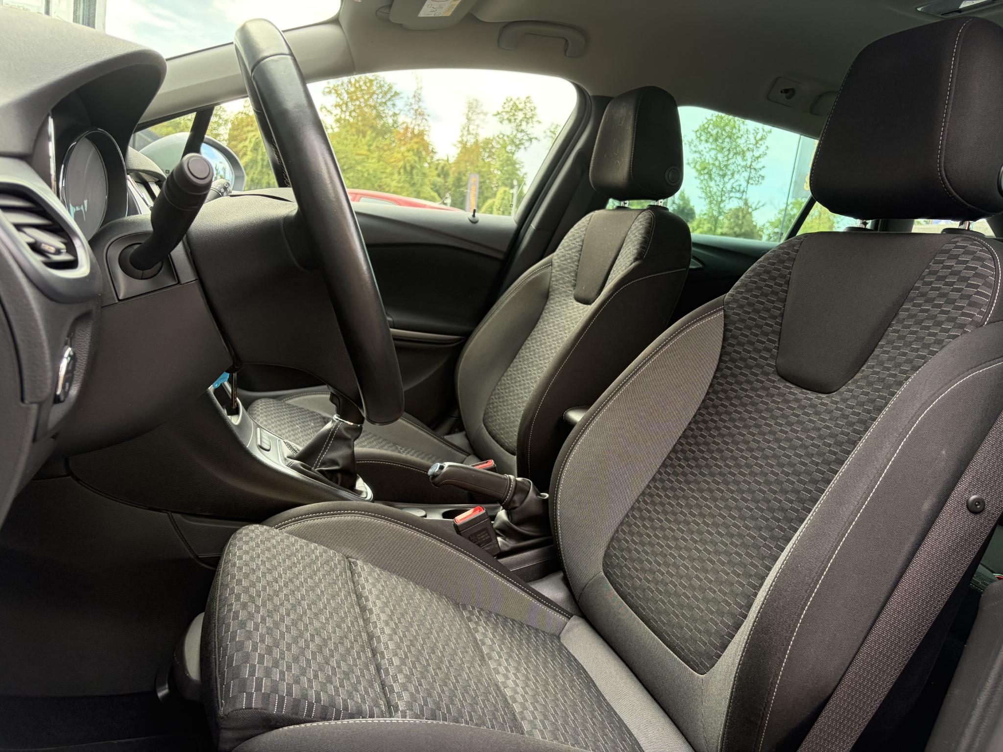 Foto van Opel Astra Sports Tourer