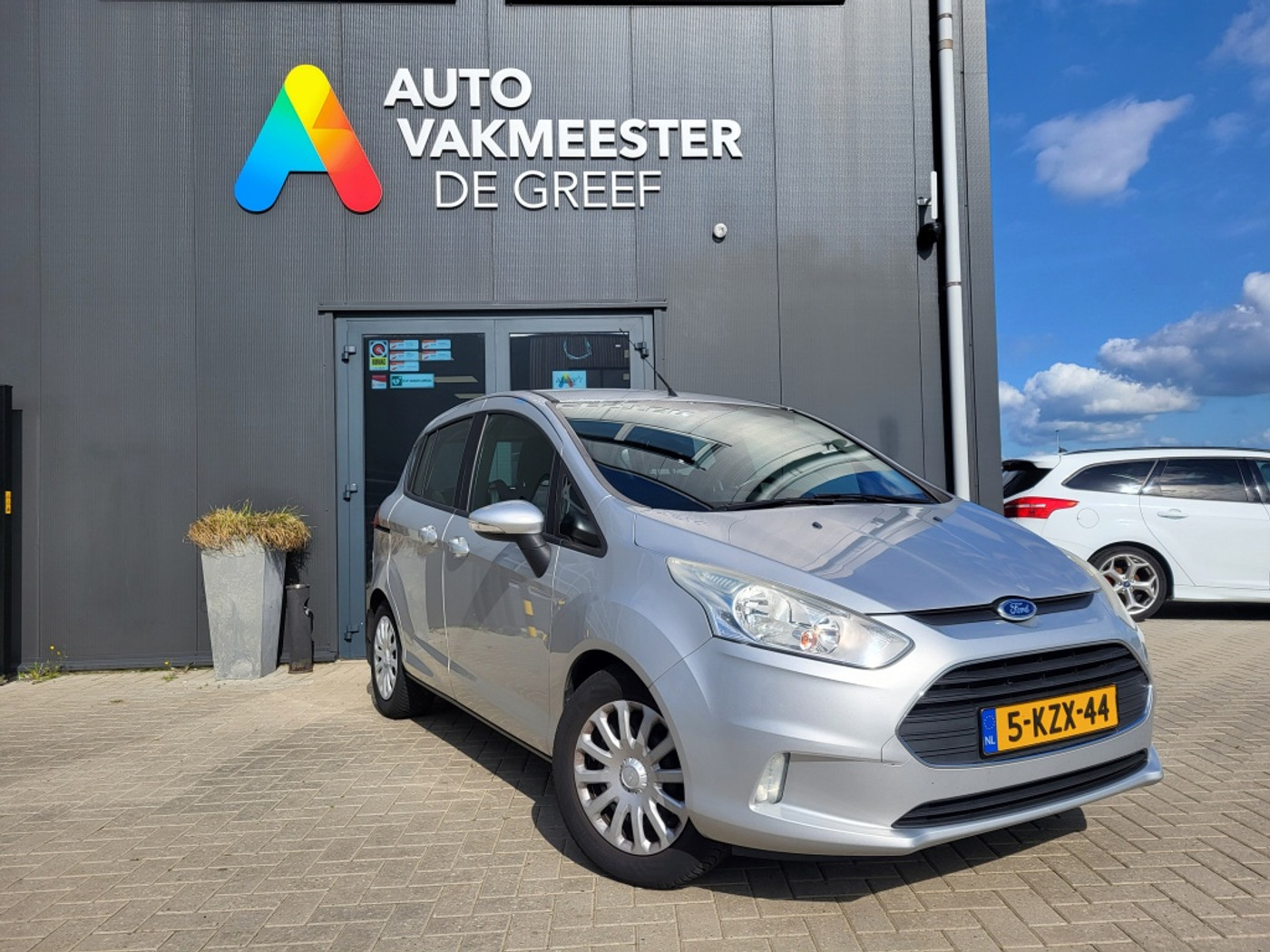 Foto van Ford B-max