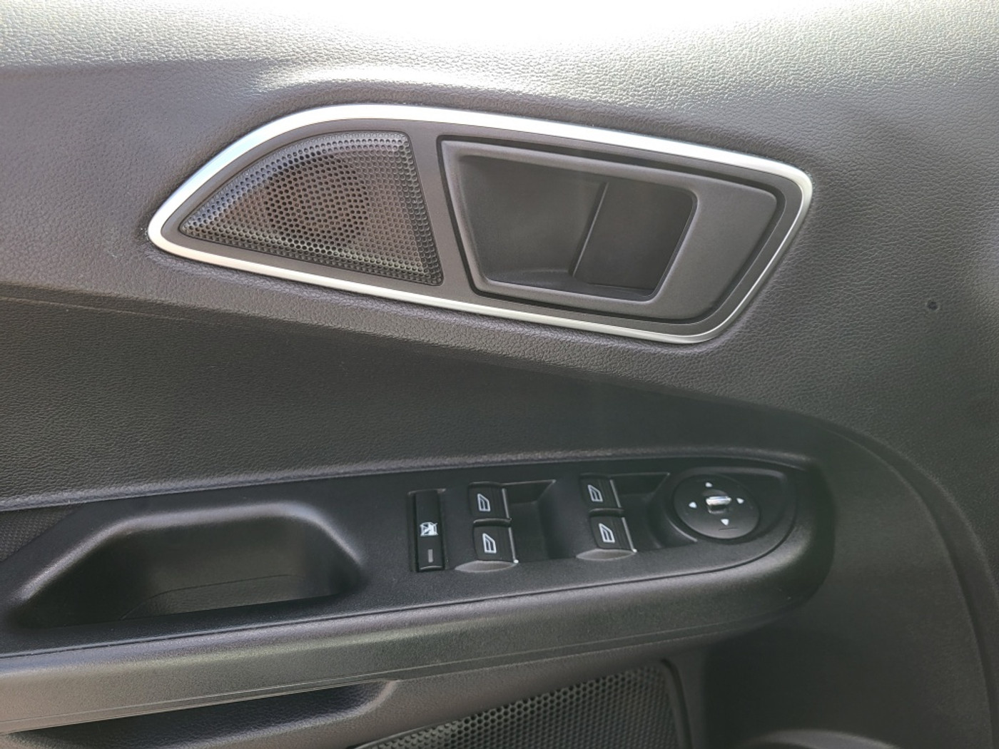 Foto van Ford B-max