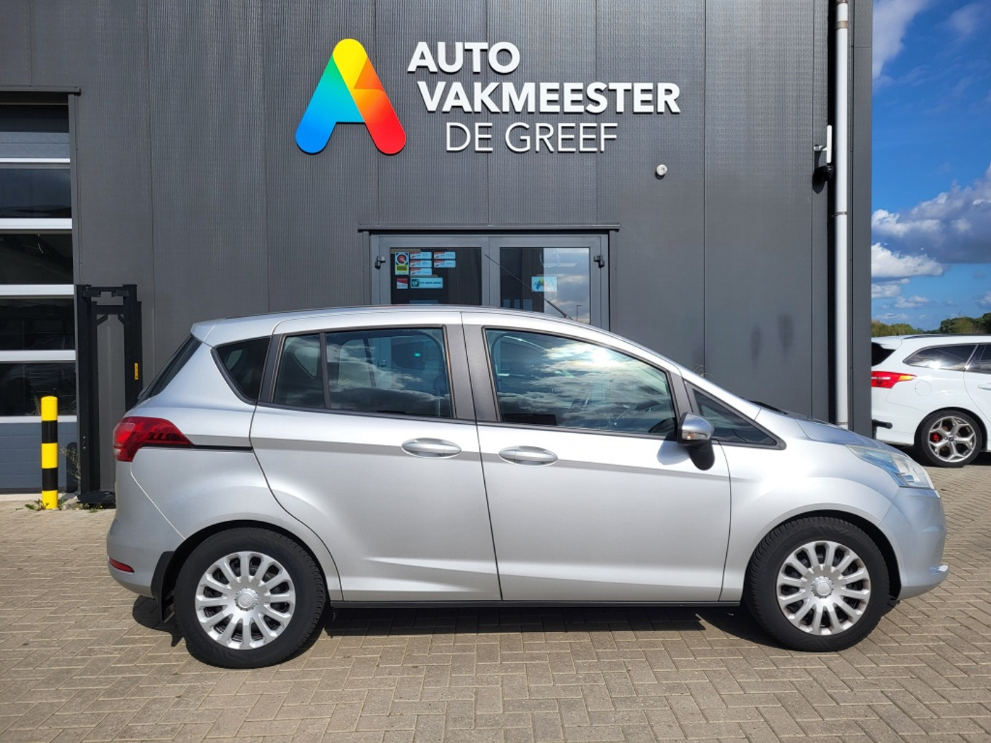 Foto van Ford B-max