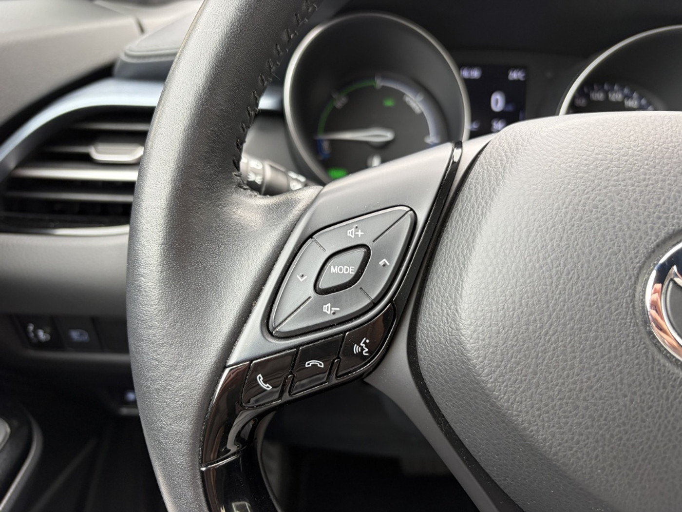 Foto van Toyota Toyota C-hr