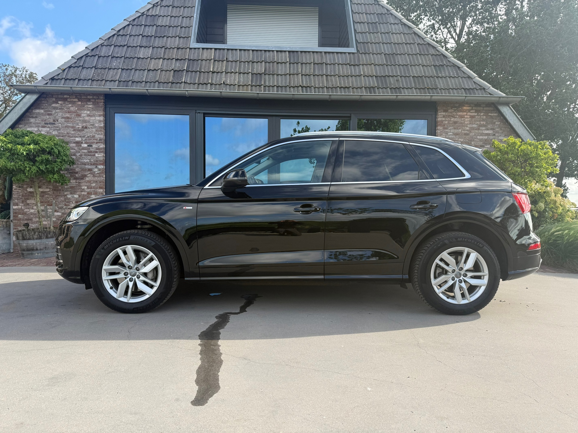 Foto van Audi Q5 55 TFSI E