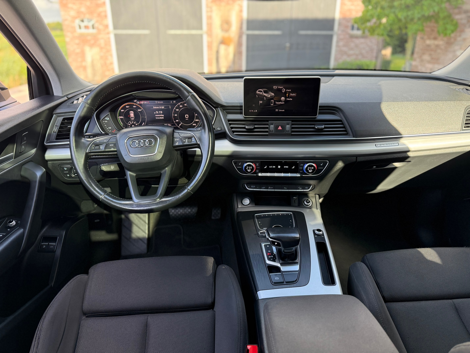 Foto van Audi Q5 55 TFSI E