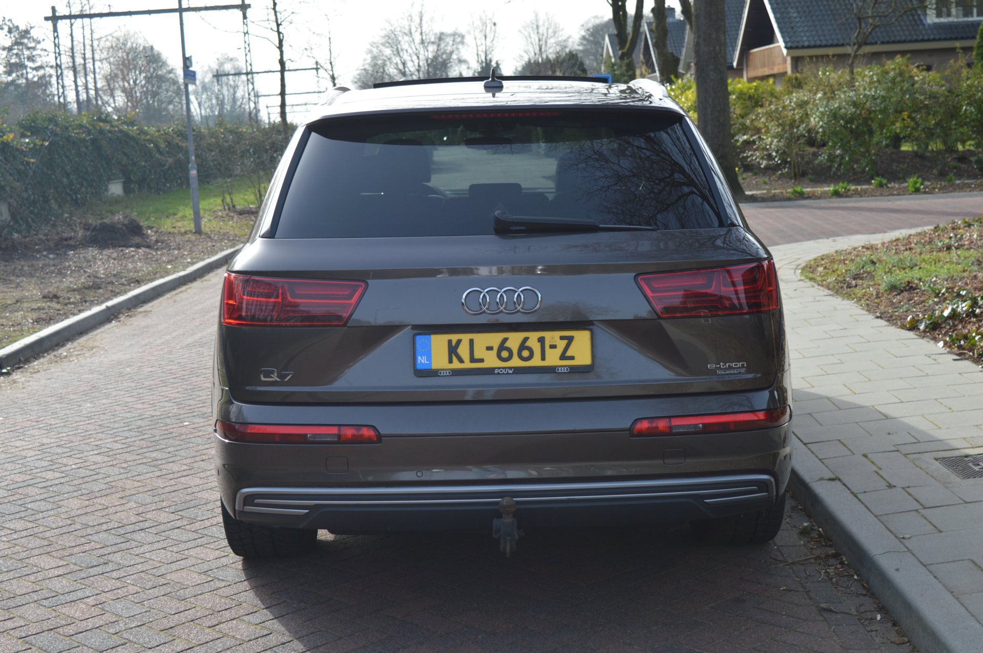 Foto van Audi Q7 E-tron