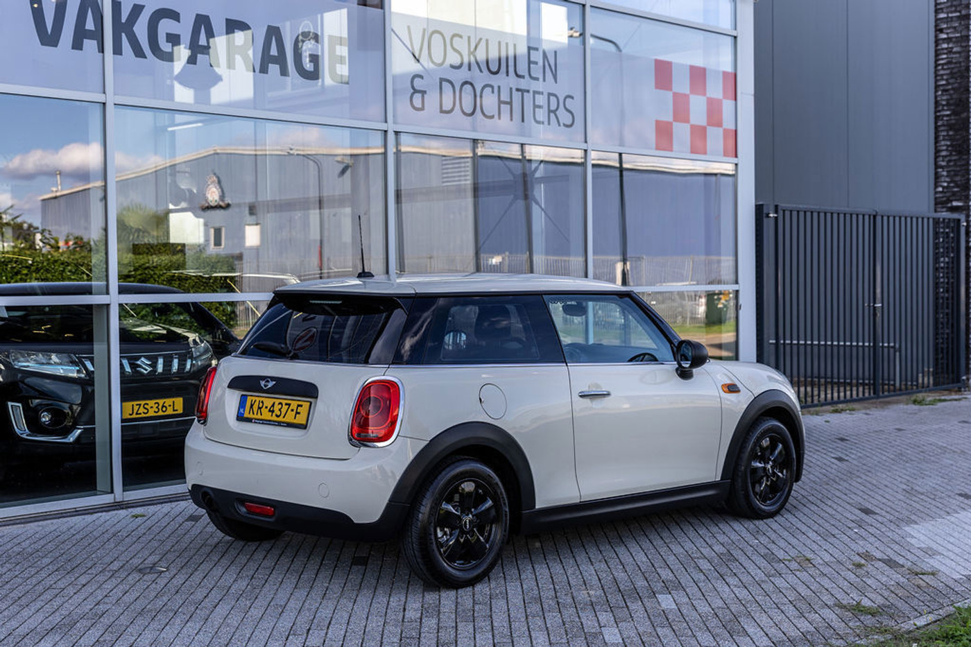 Foto van Mini One
