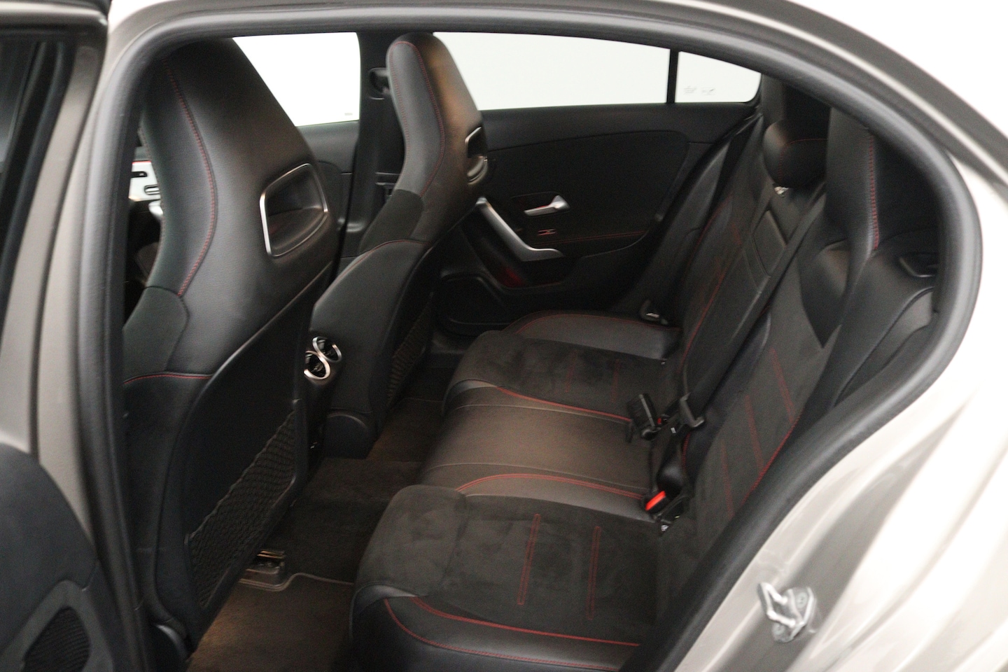 Foto van Mercedes-Benz A 250 E