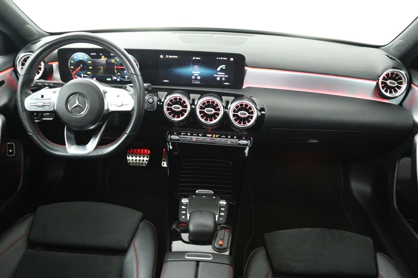 Foto van Mercedes-Benz A 250 E
