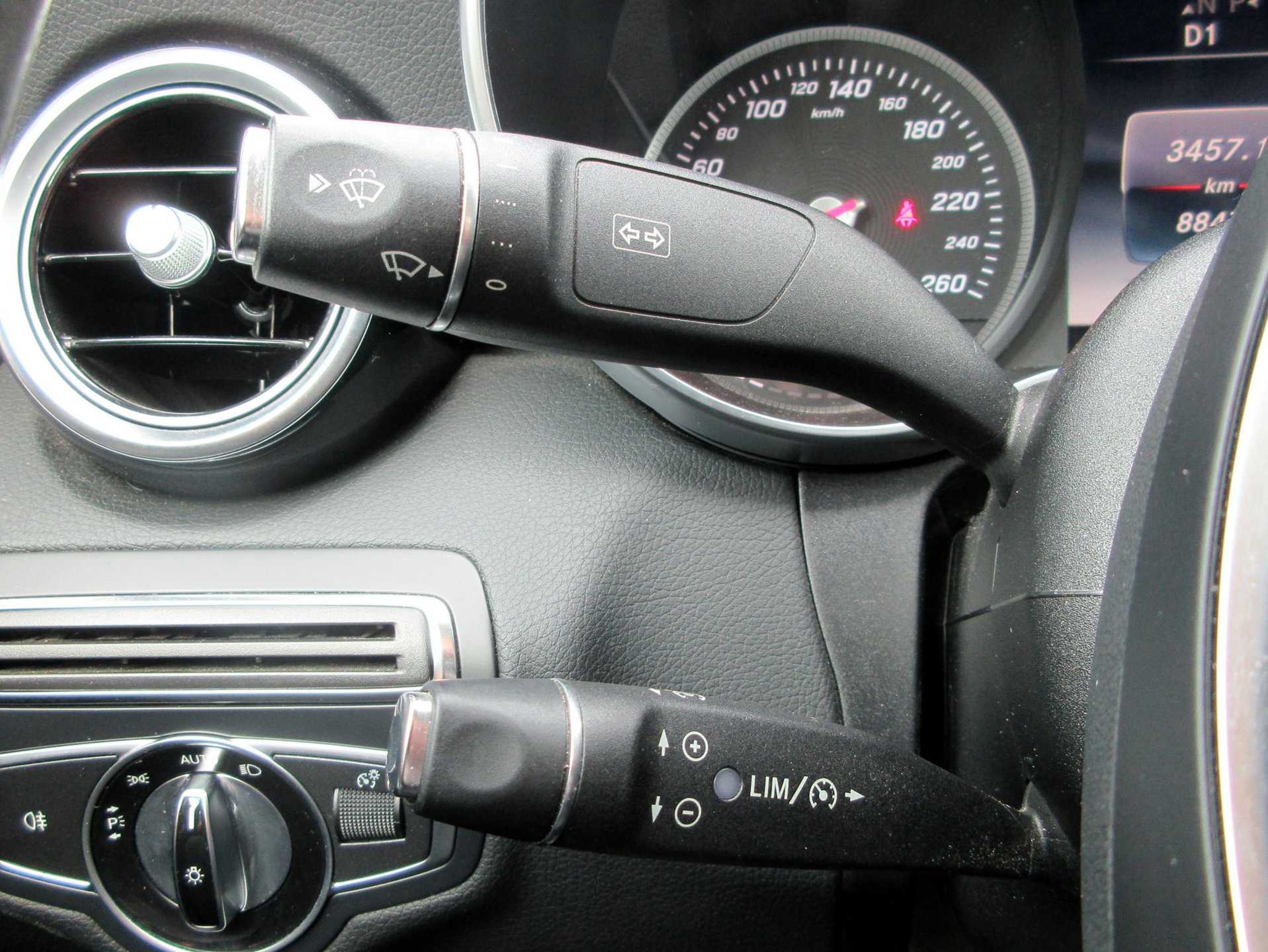 Foto van Mercedes-Benz C 180