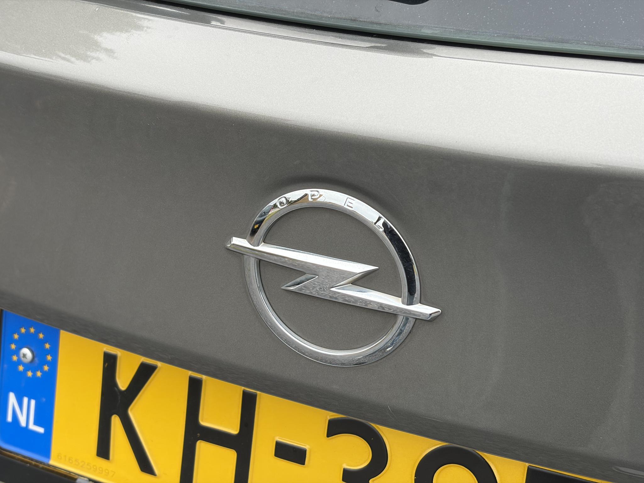 Foto van Opel Astra Sports Tourer