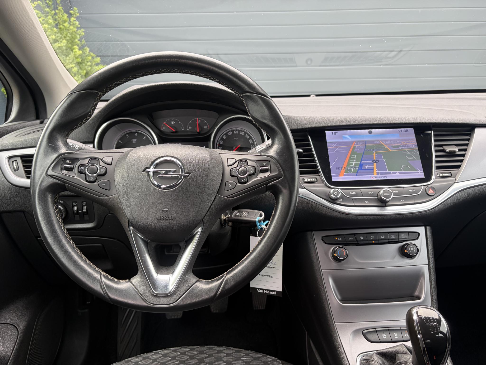 Foto van Opel Astra Sports Tourer