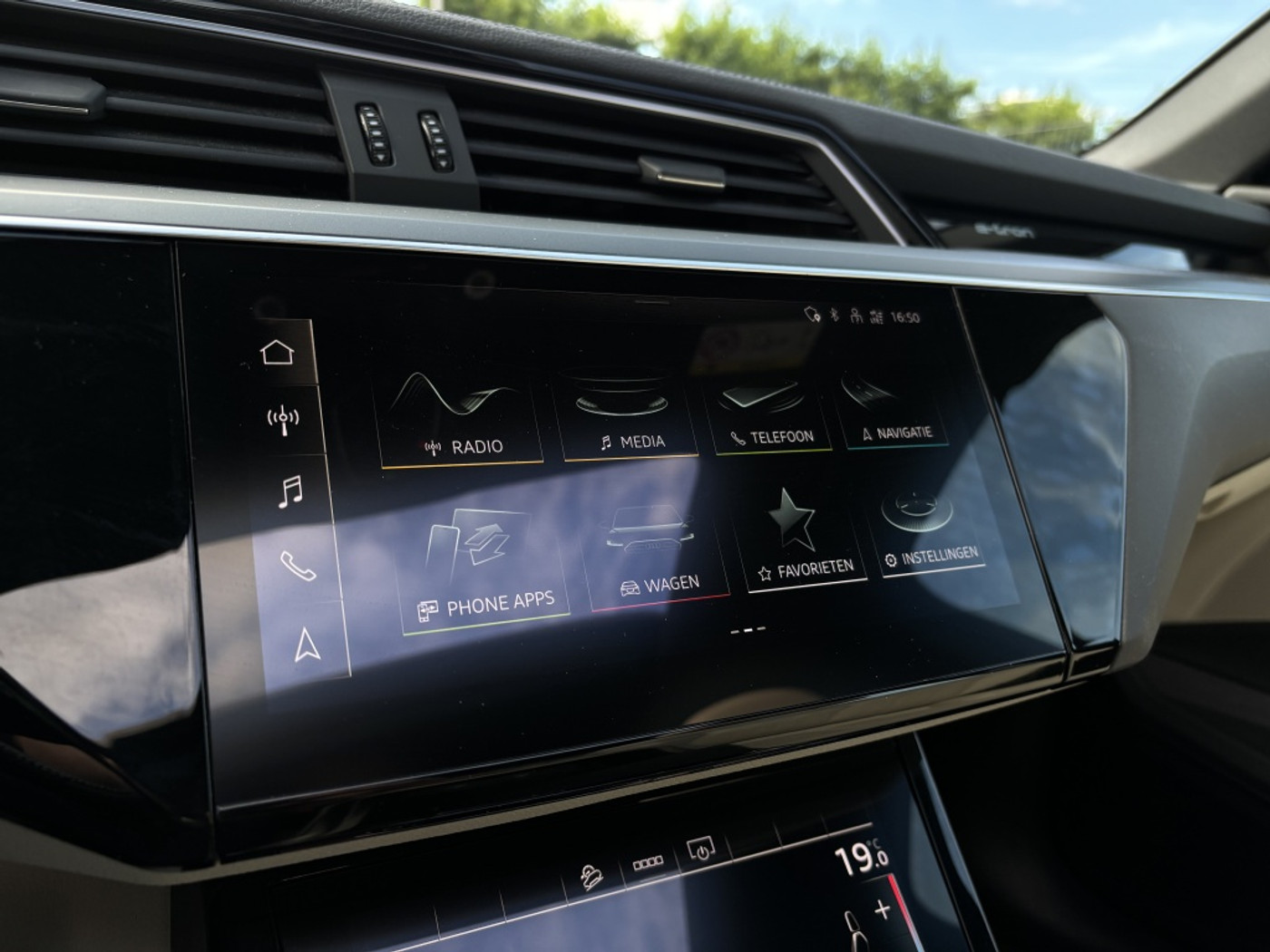 Foto van Audi E-tron Sportback 55