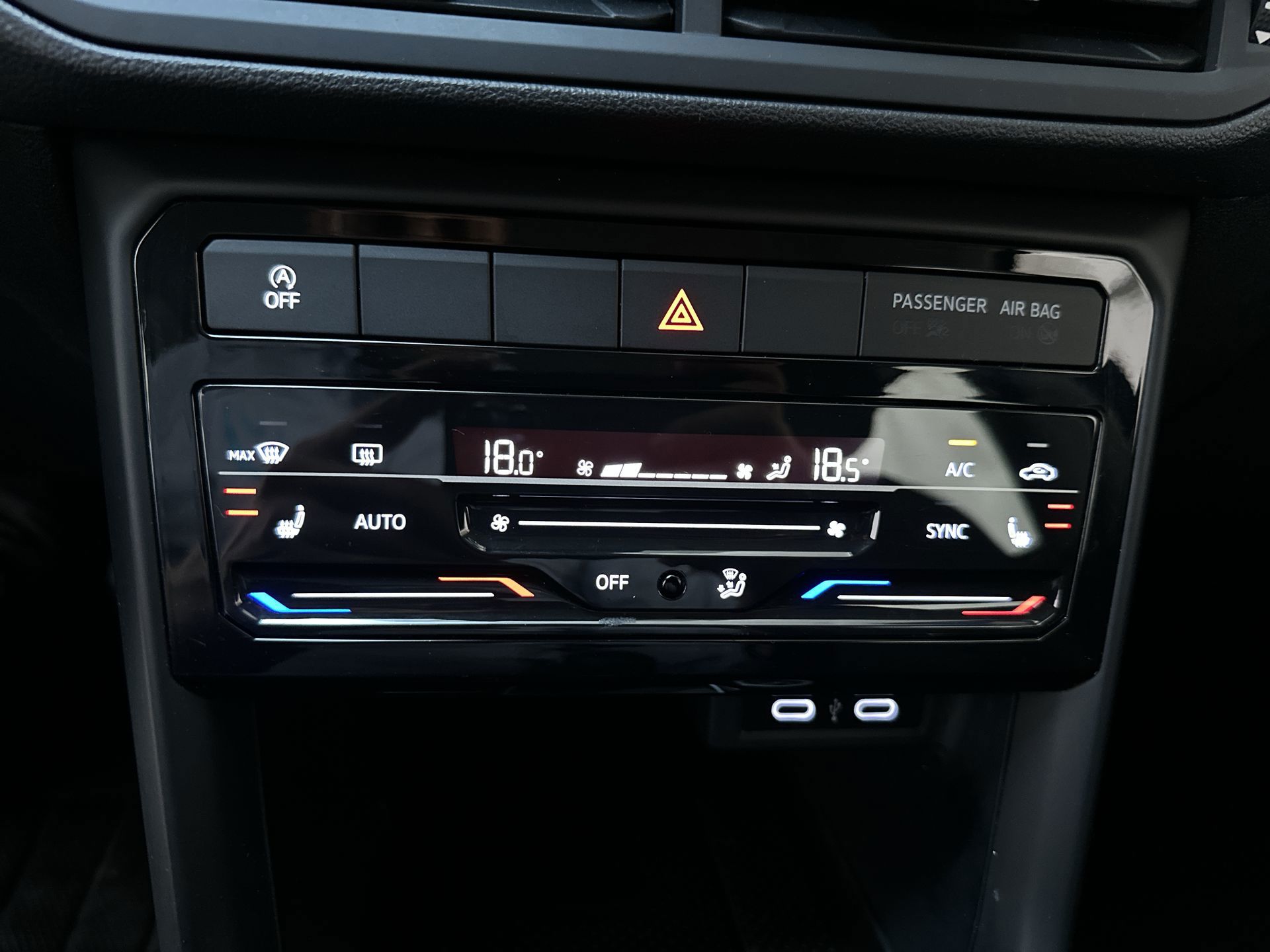 Foto van Volkswagen T-cross