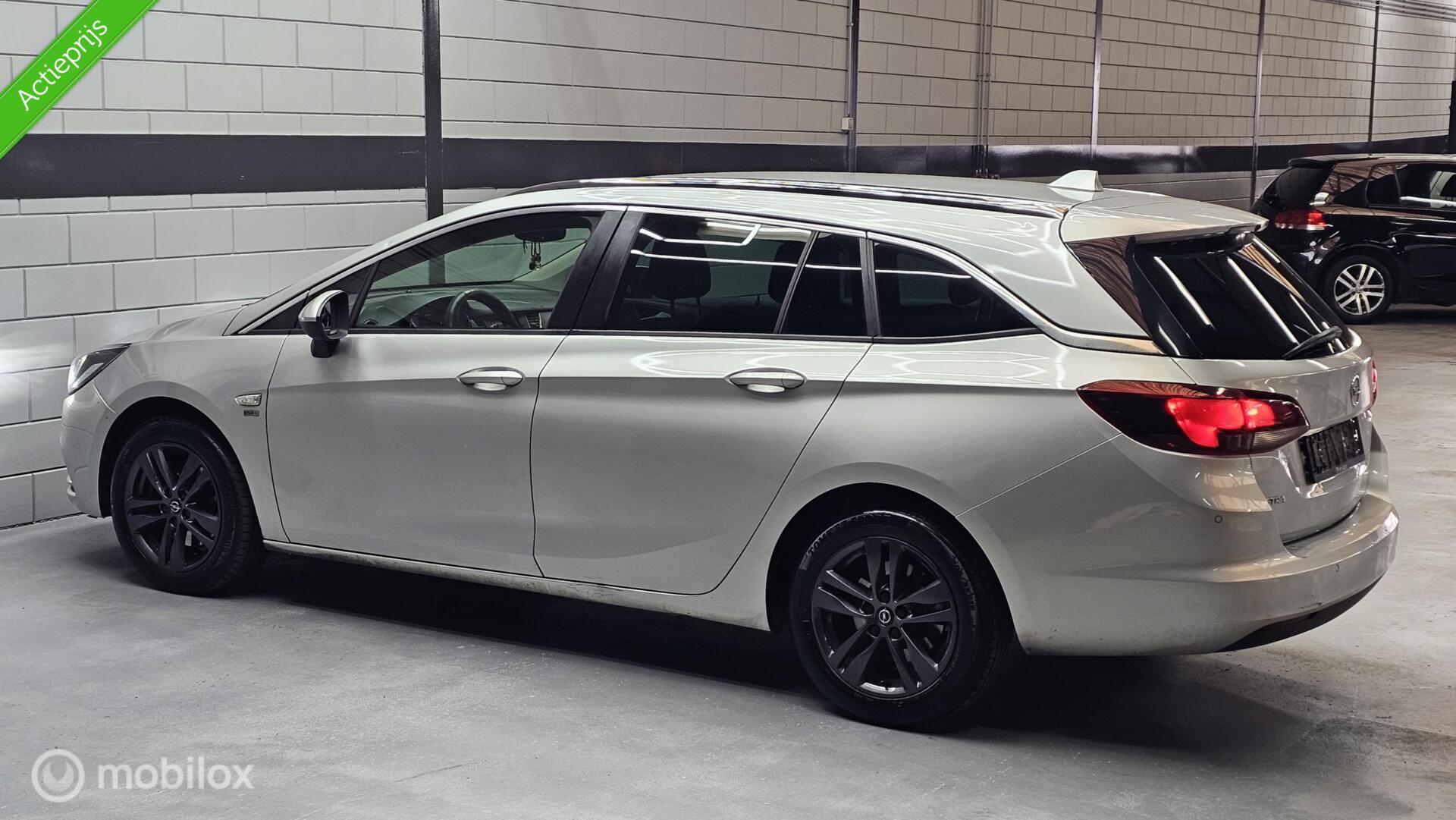 Foto van Opel Astra Sports Tourer
