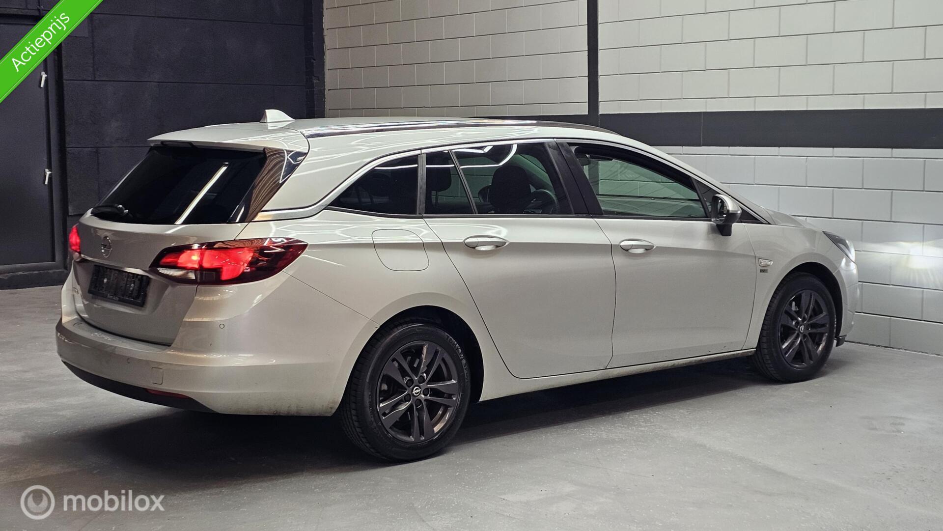 Foto van Opel Astra Sports Tourer