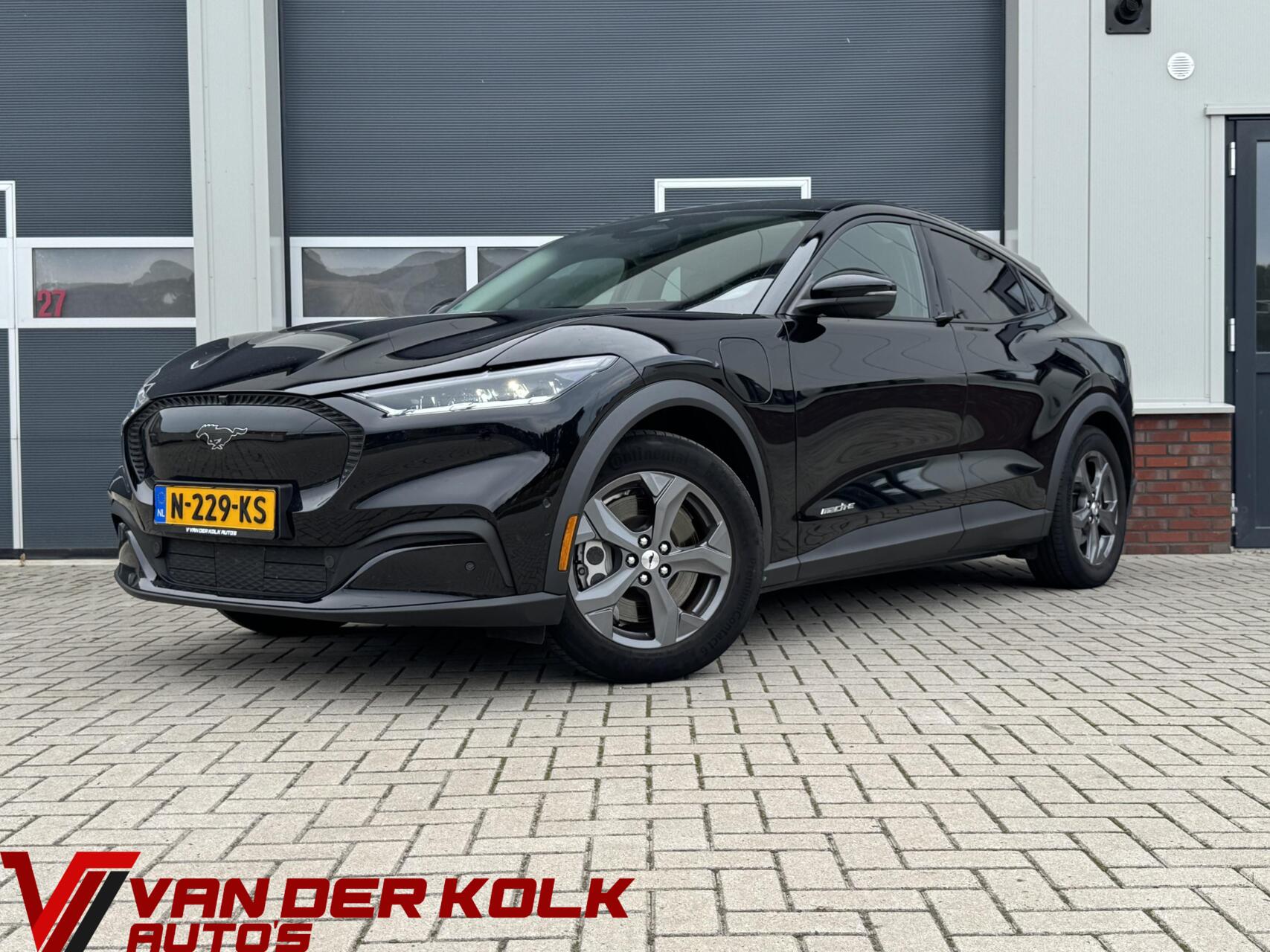 Ford Mustang Mach-e RWD 75 kWh | Leder | 360° Camera | B&O | Carplay | Adaptive cruise | Trekhaak 2021 - voorkant