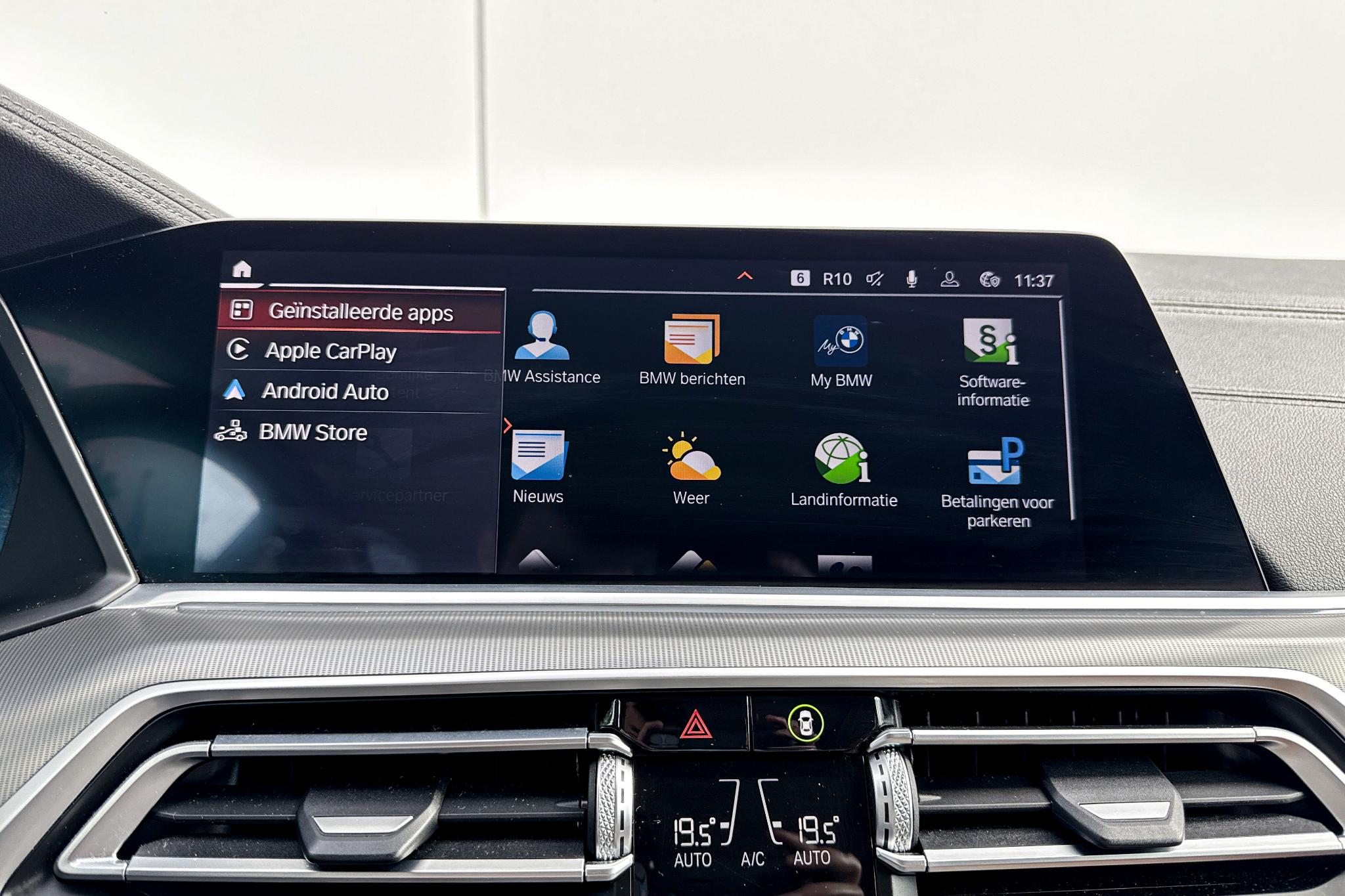 Foto van BMW X5 Xdrive40i