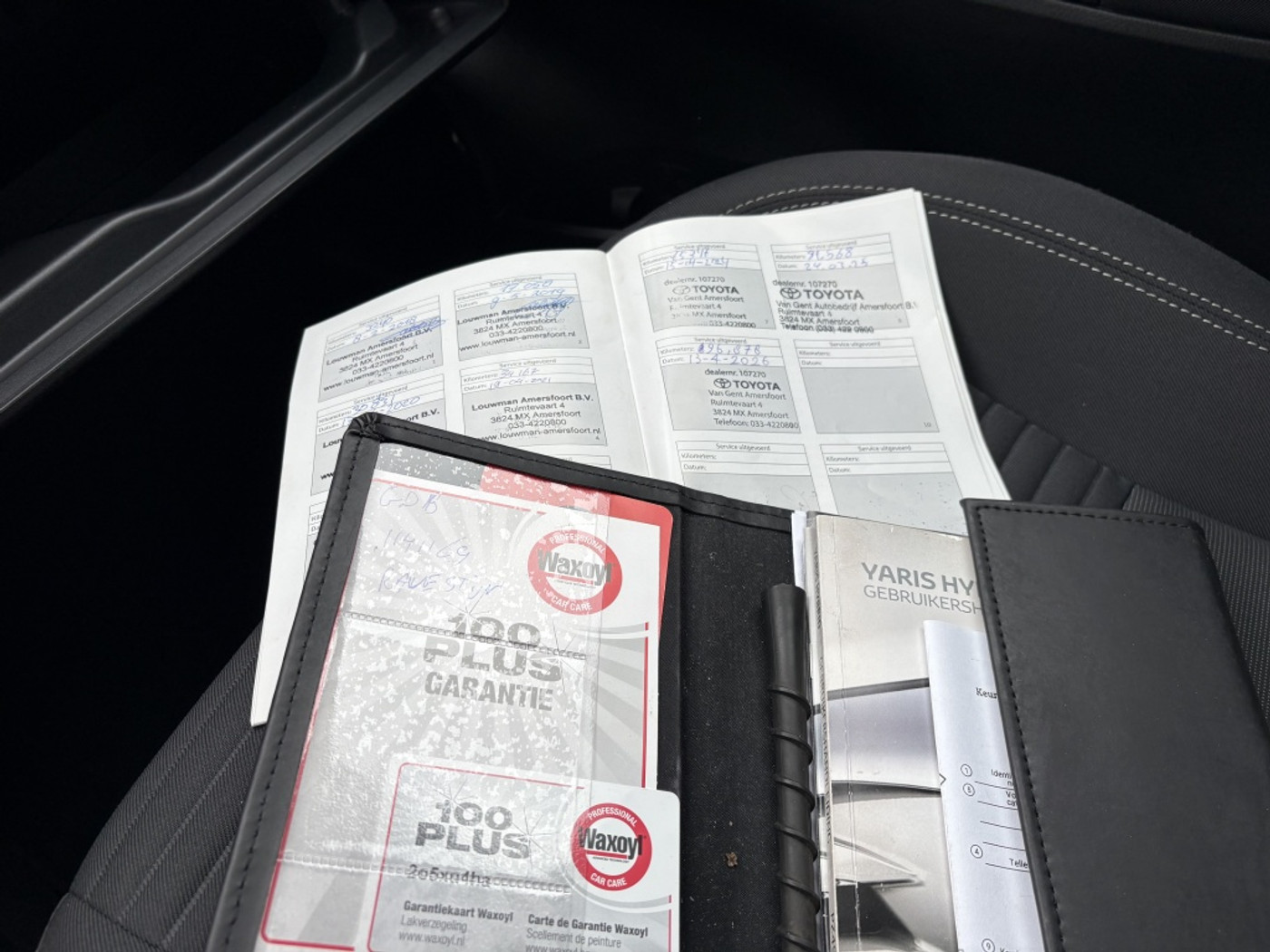 Foto van Toyota Toyota Yaris Hybrid
