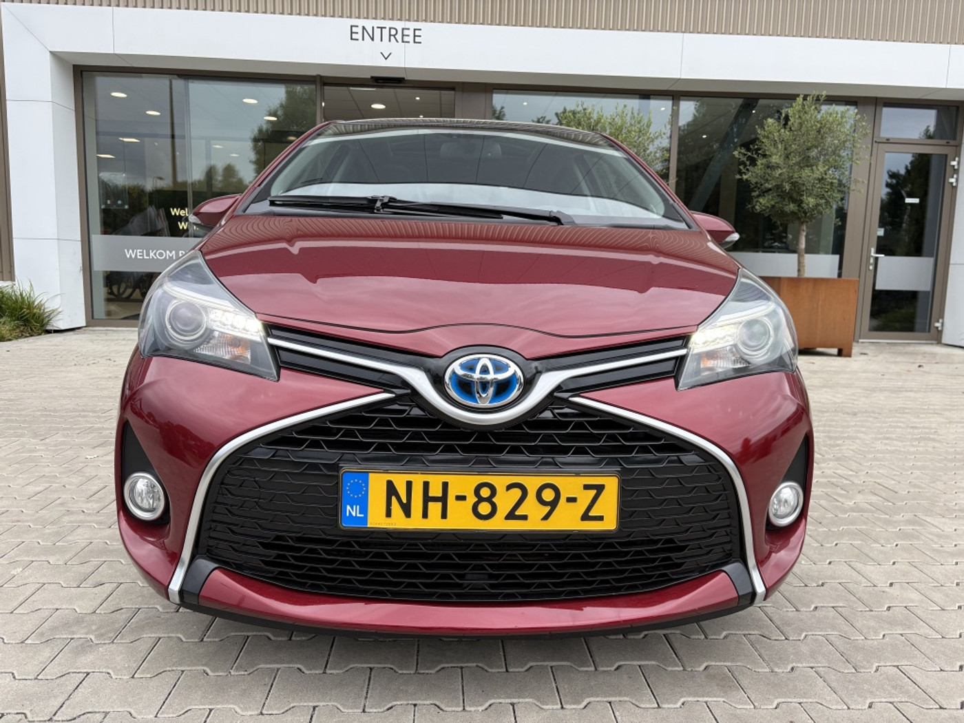 Foto van Toyota Toyota Yaris Hybrid