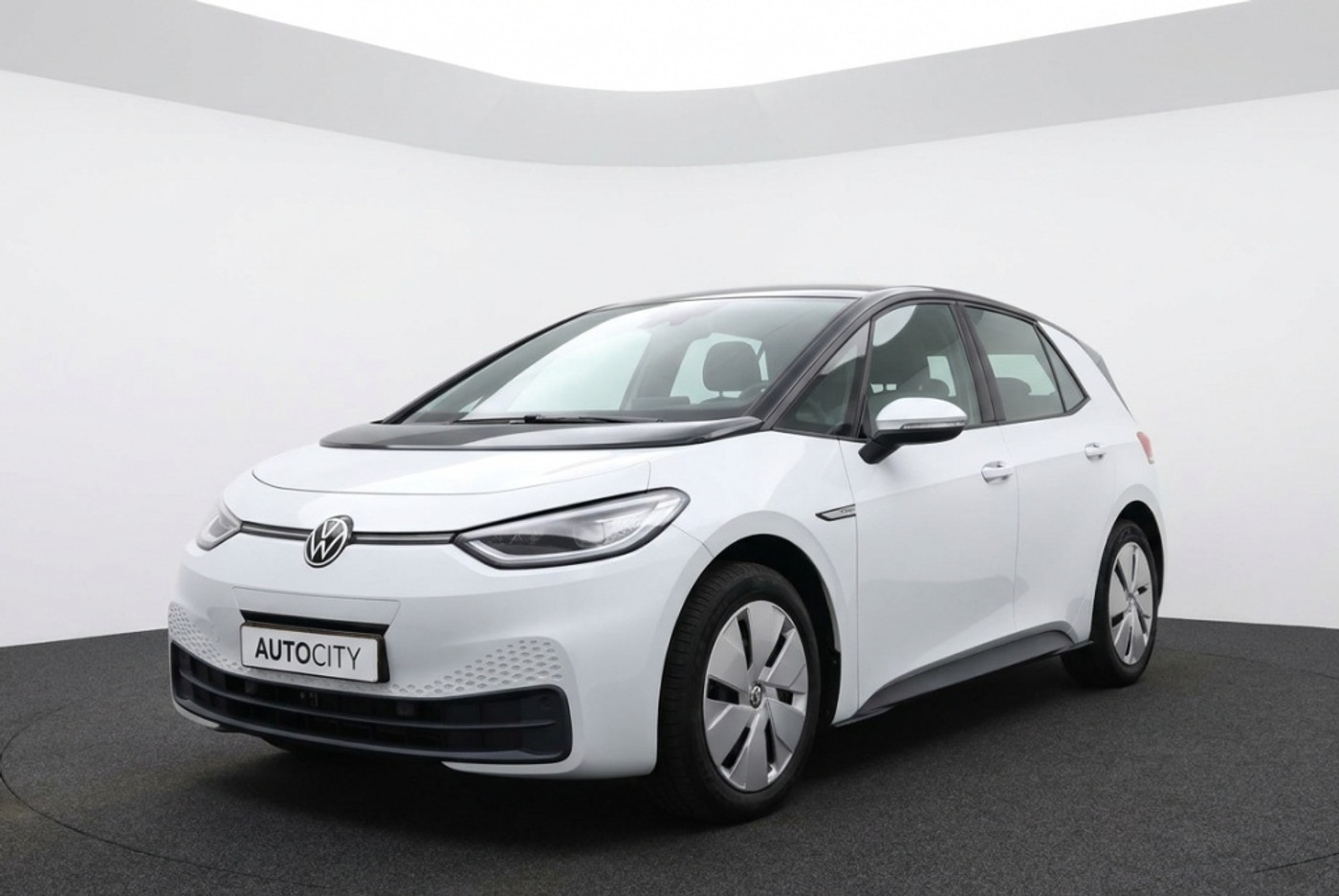 Volkswagen Id.3 Pro 150 KW Life 58 kWh 204PK | IQ.Lights | Adaptive Cruise | Stoelverwarming | Camera 2020 - voorkant