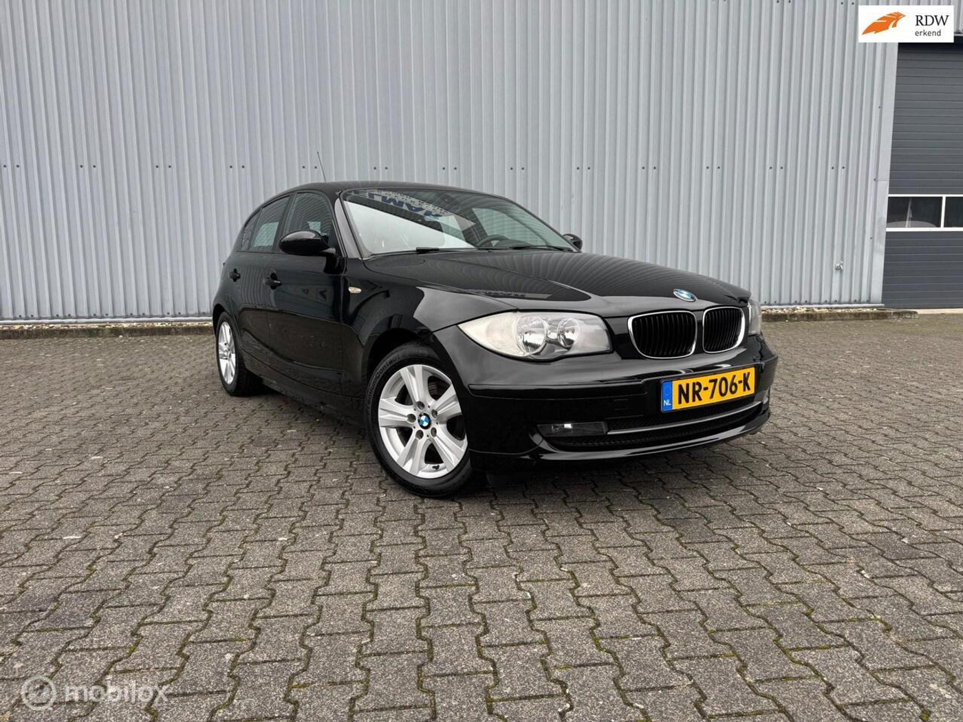 BMW 1er Reihe 116i Business|2.0|KLIMA|PDC|5-DRS|STOELVER| 2009 - voorkant