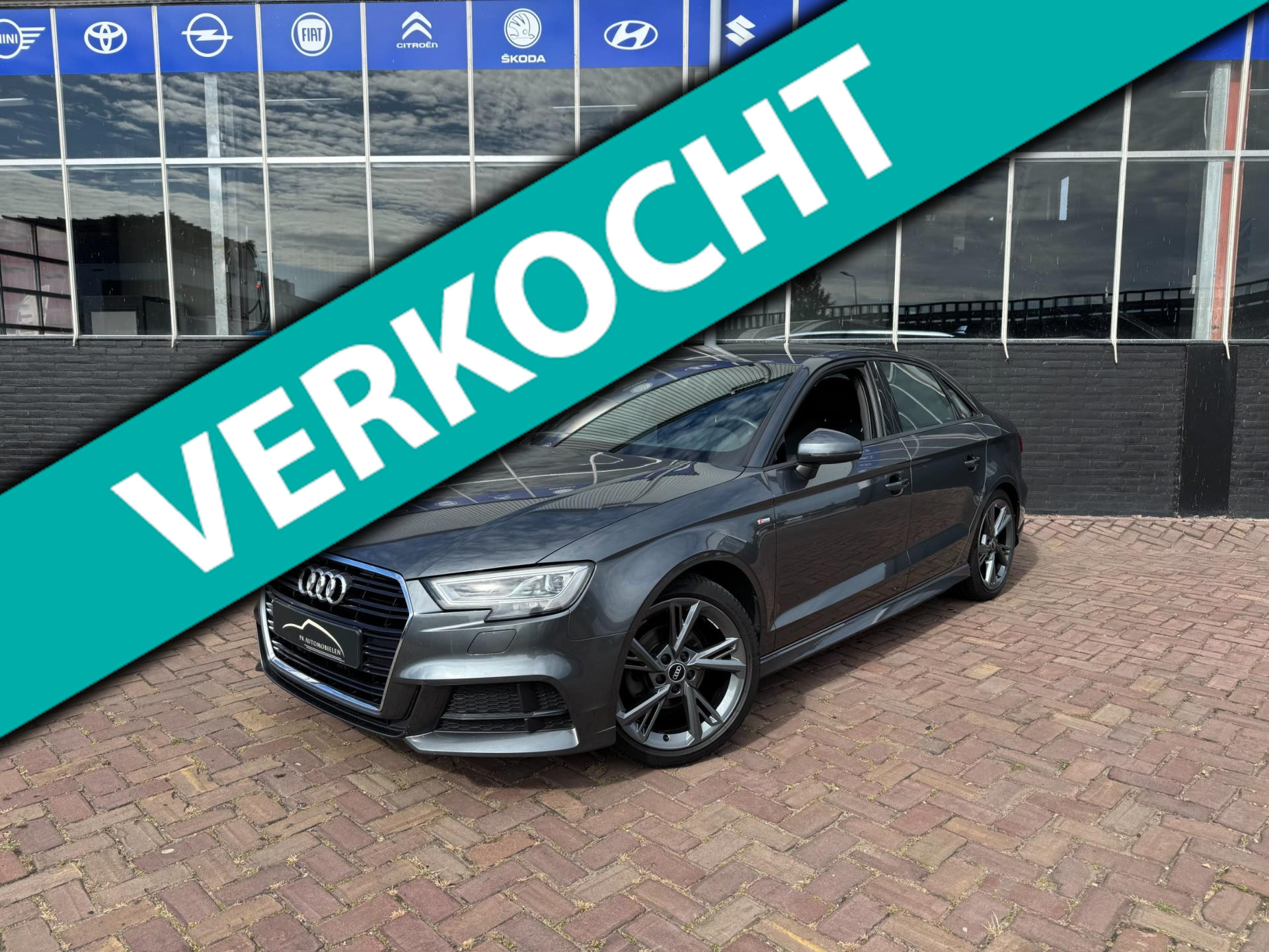 Audi A3 Limousine 1.0 TFSI Sport S-Line Edition 2017 - voorkant