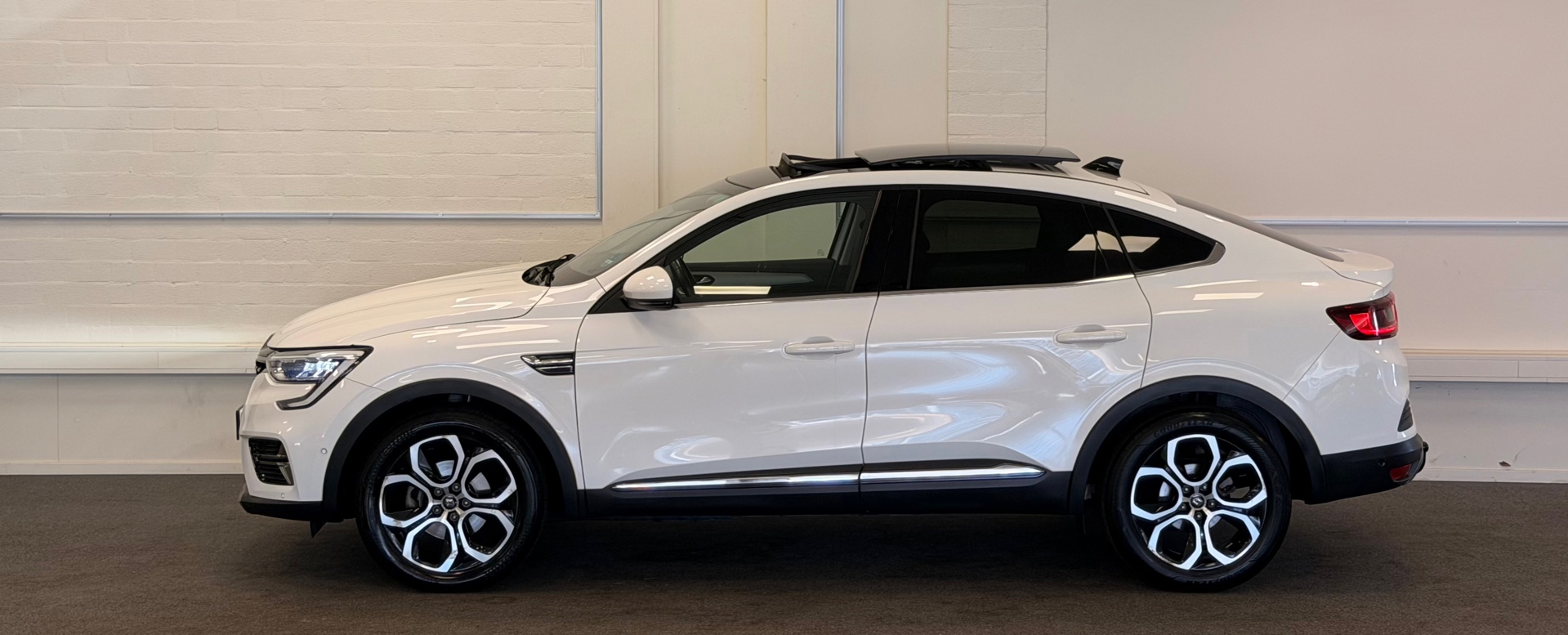 Foto van Renault Arkana E-tech