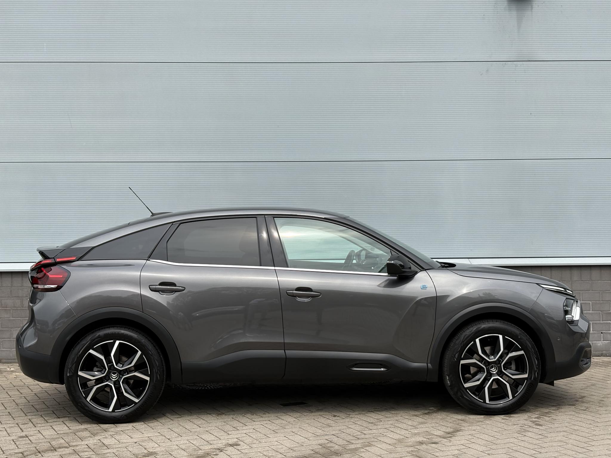 Foto van Citroen E-c4