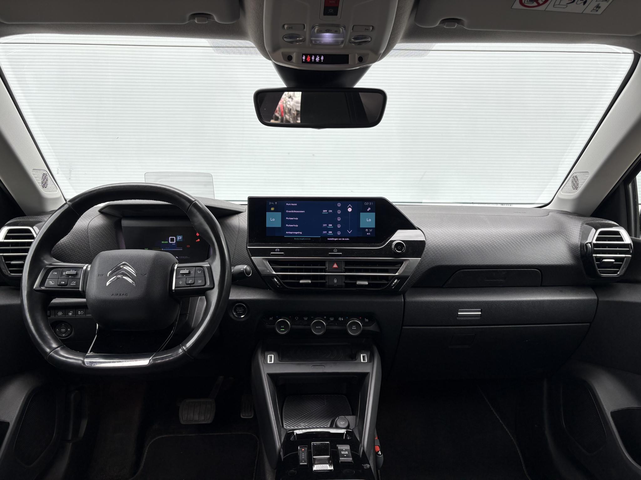 Foto van Citroen E-c4