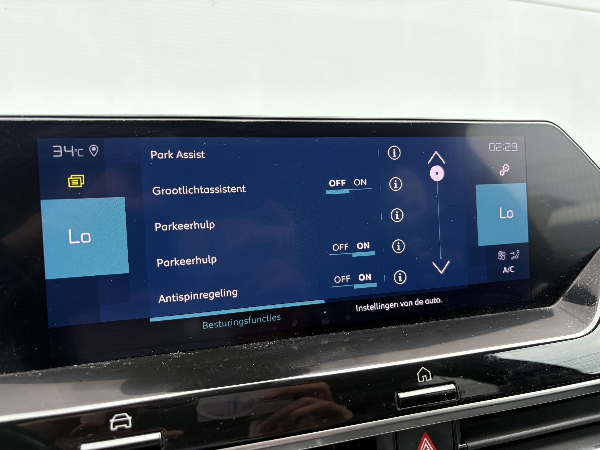 Foto van Citroen E-c4