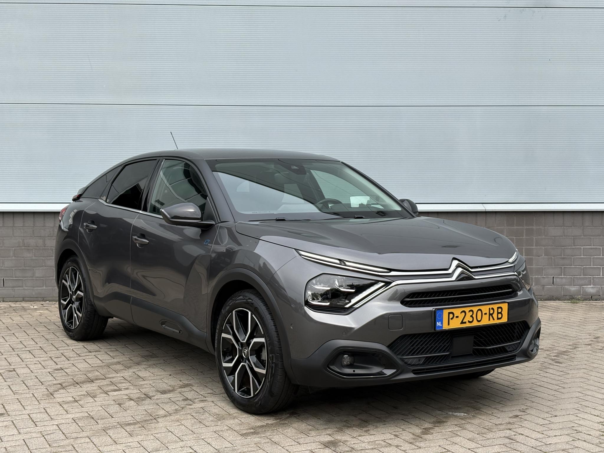 Foto van Citroen E-c4
