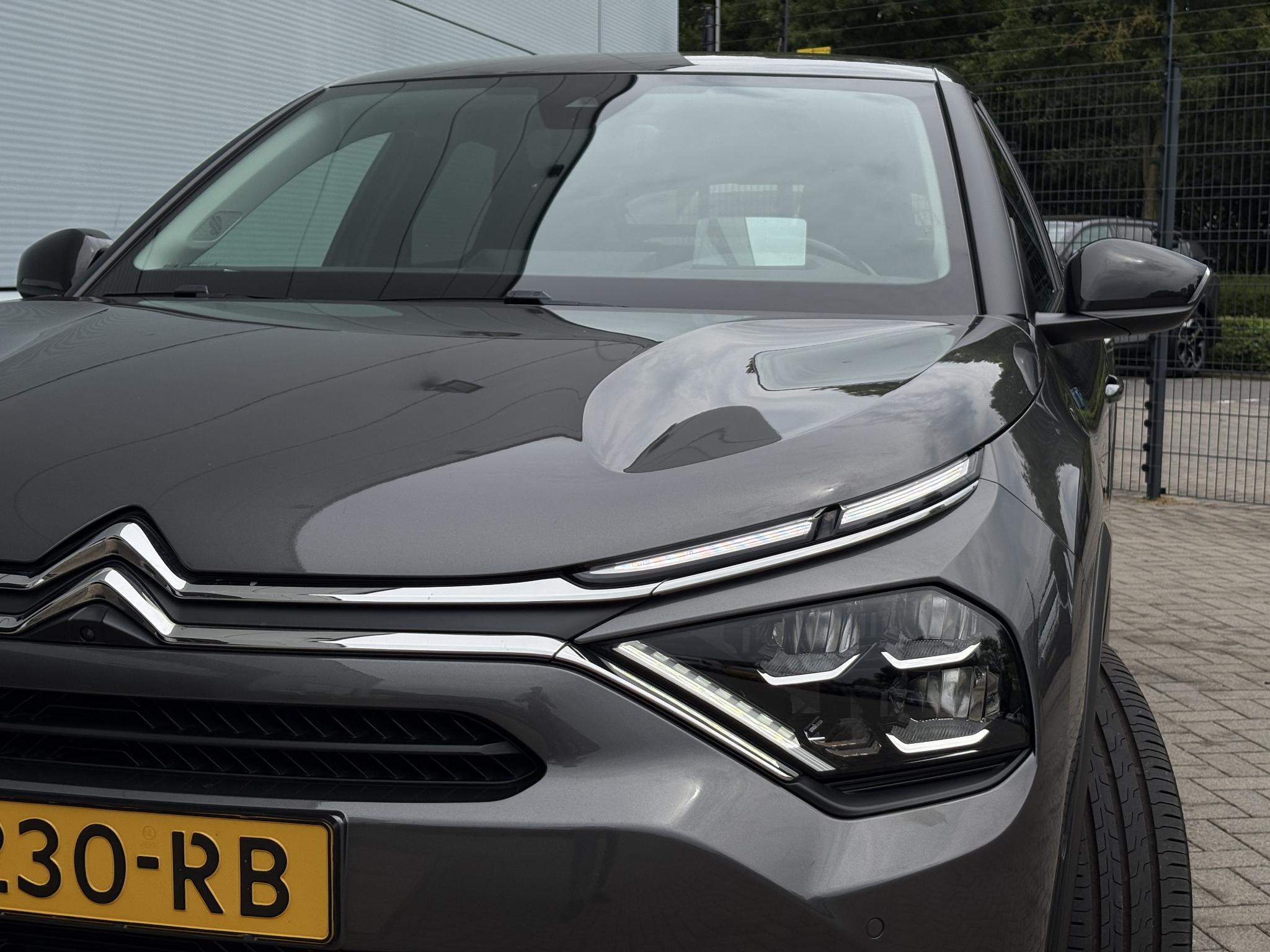 Foto van Citroen E-c4