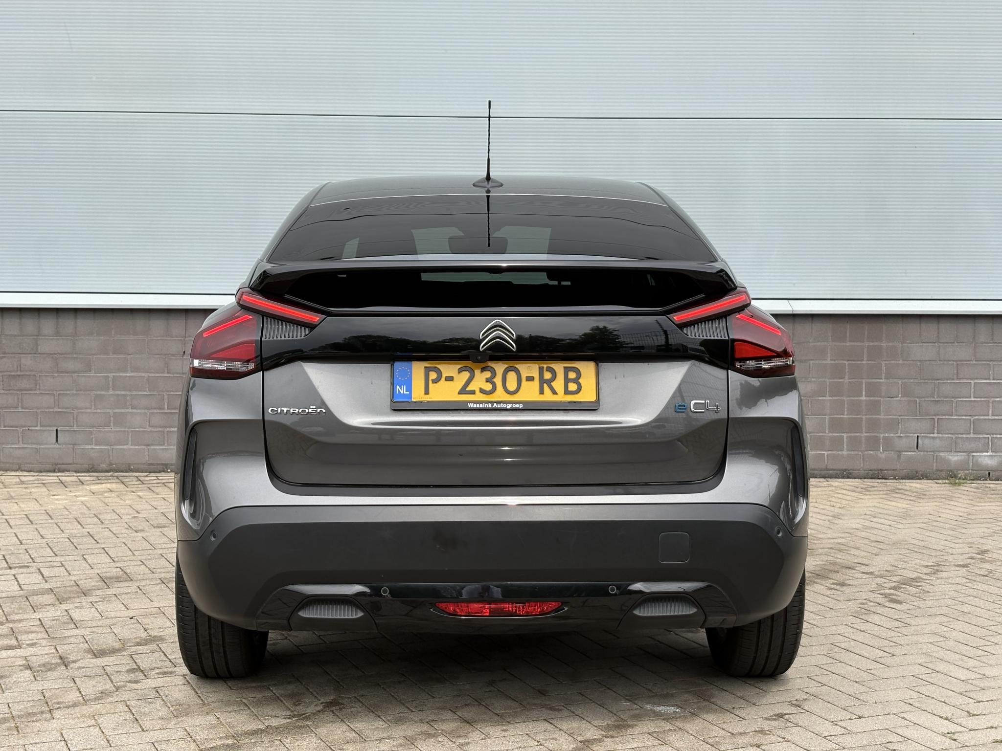 Foto van Citroen E-c4
